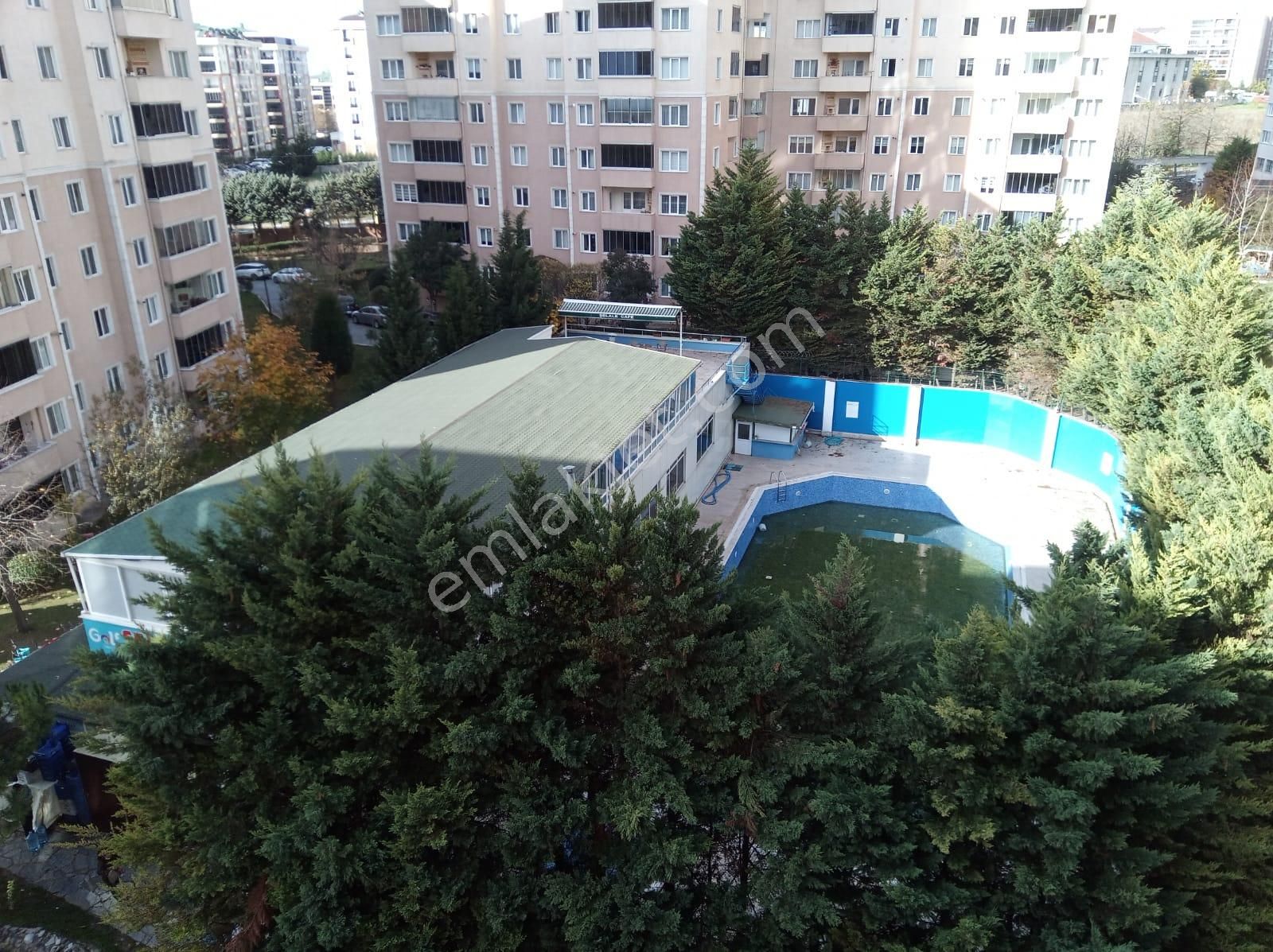 Beylikdüzü Gürpınar Satılık Daire Gürpınar dublexs eşyalı daire yabancıya uygun 