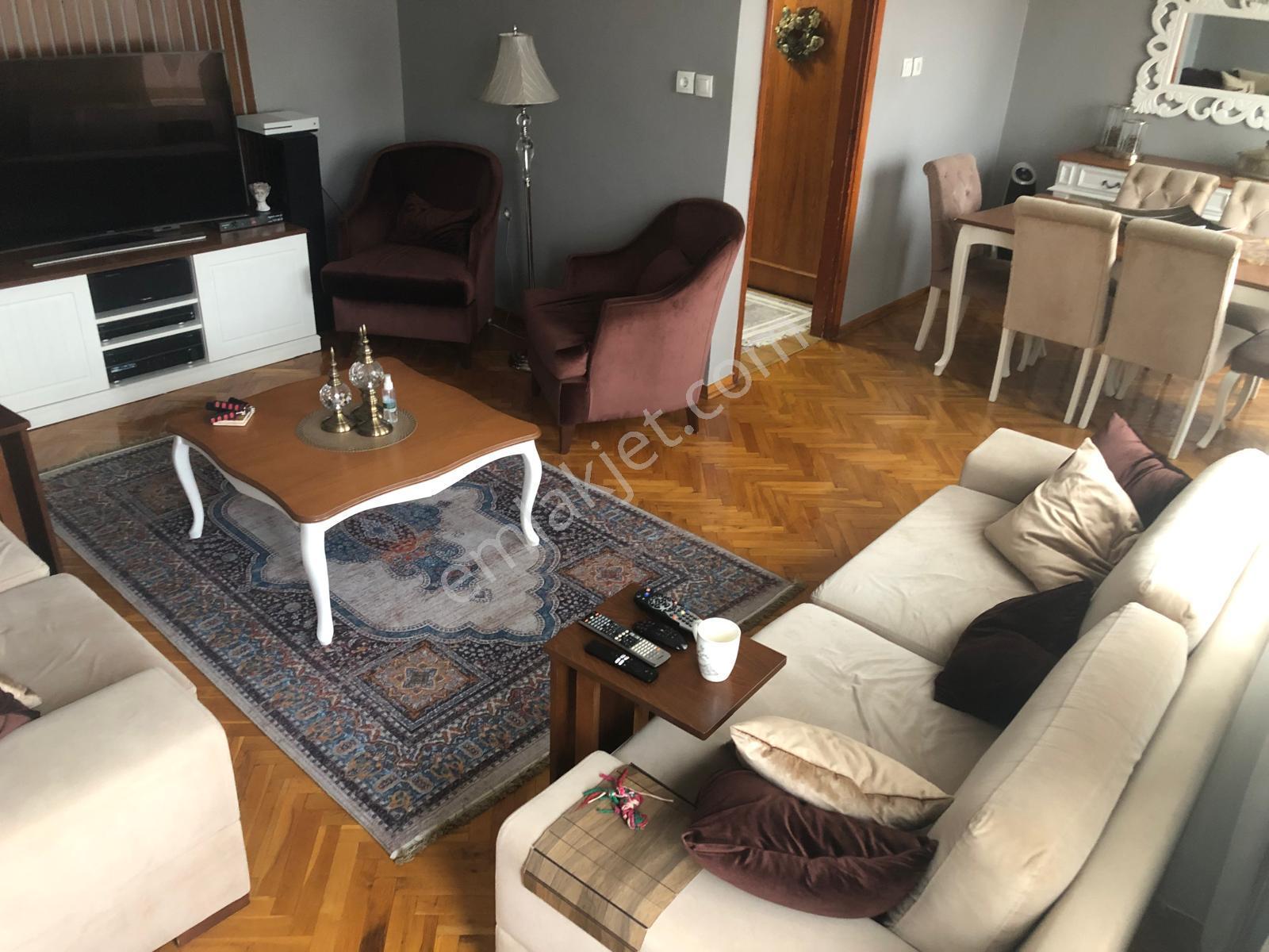 Güngören Haznedar Mah Asansörlü 5+1 200m2 Satılık Dubleks - Görsel 7