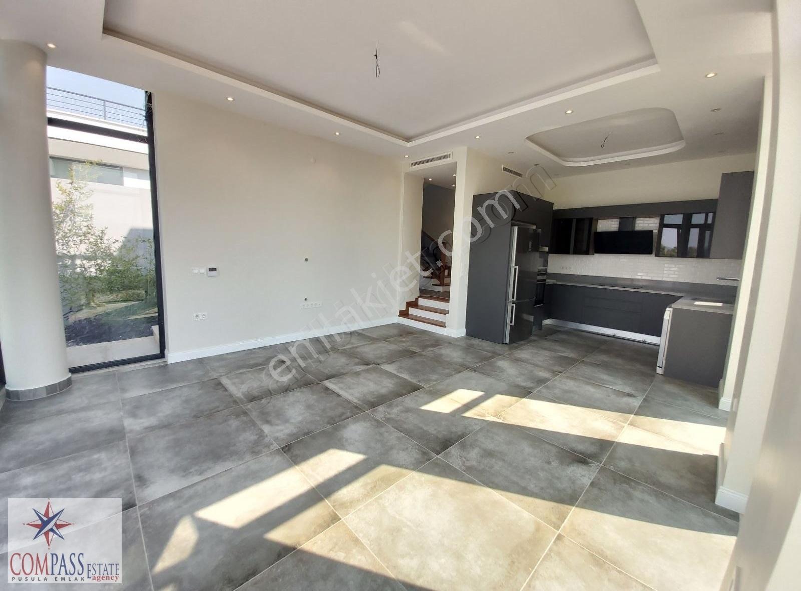 Gökova Körfezinde Emsalsiz Satılık Havuzlu İkiz Müstakil Villa - Görsel 13