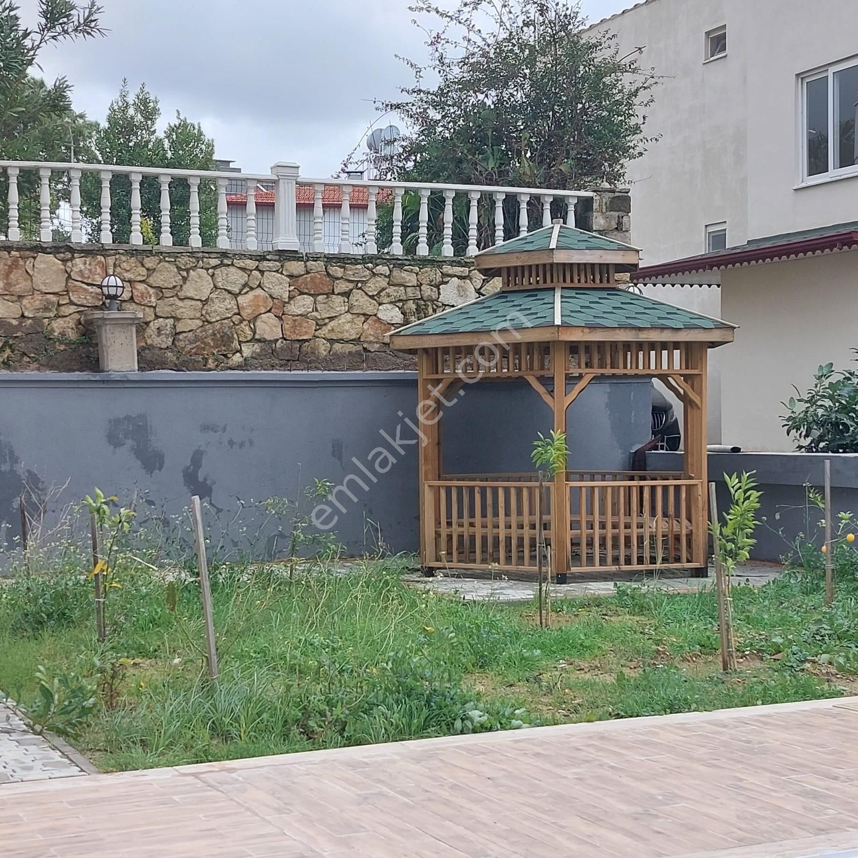 Alanya Avsallar'da Tapusu İskanı Hazır Satılık Havuzlu Lüks 1+1 Daire - Görsel 16