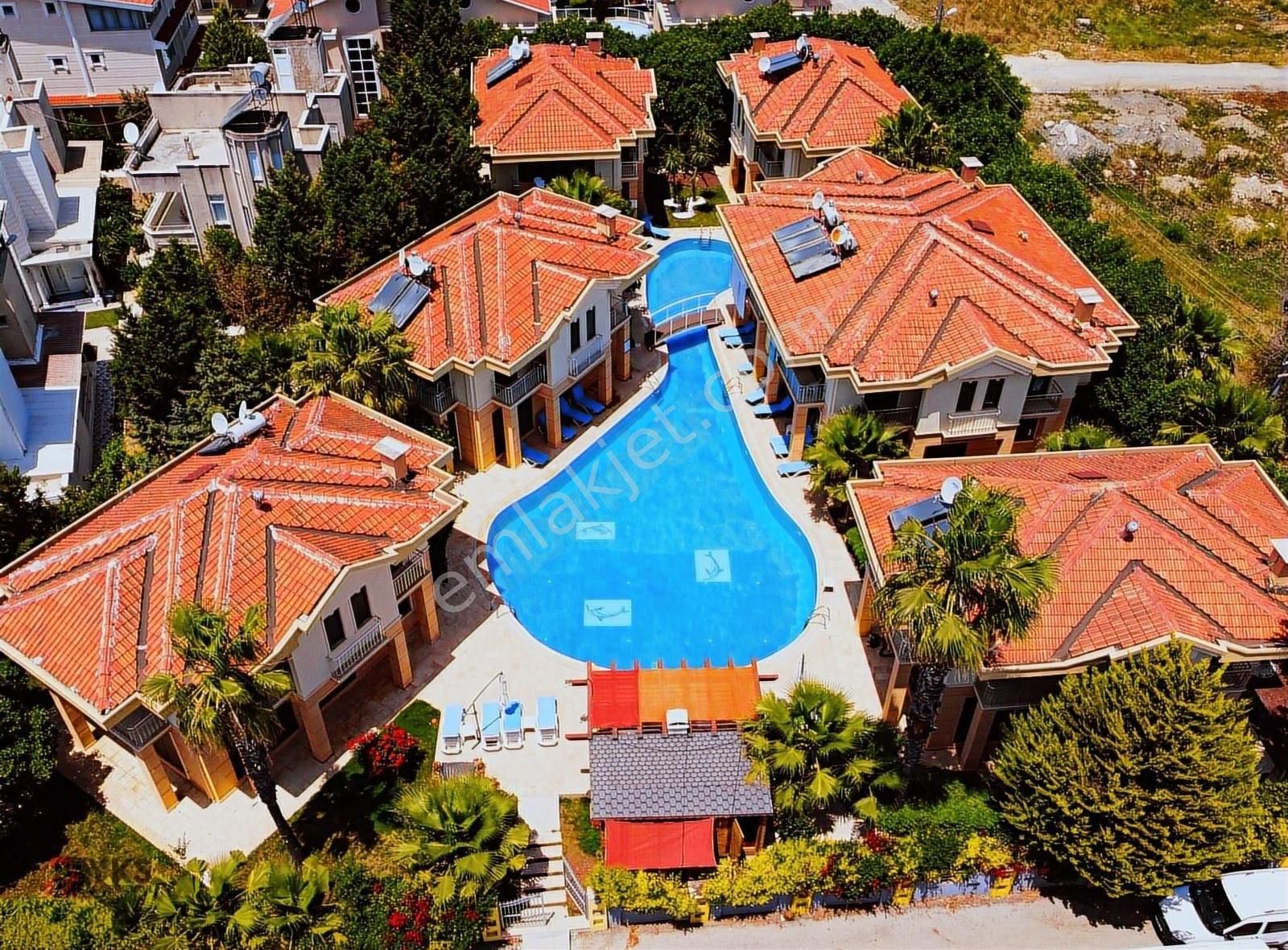 Serik Belek Satılık Villa Granada Otel Yanı Satılık Villa Sitesi