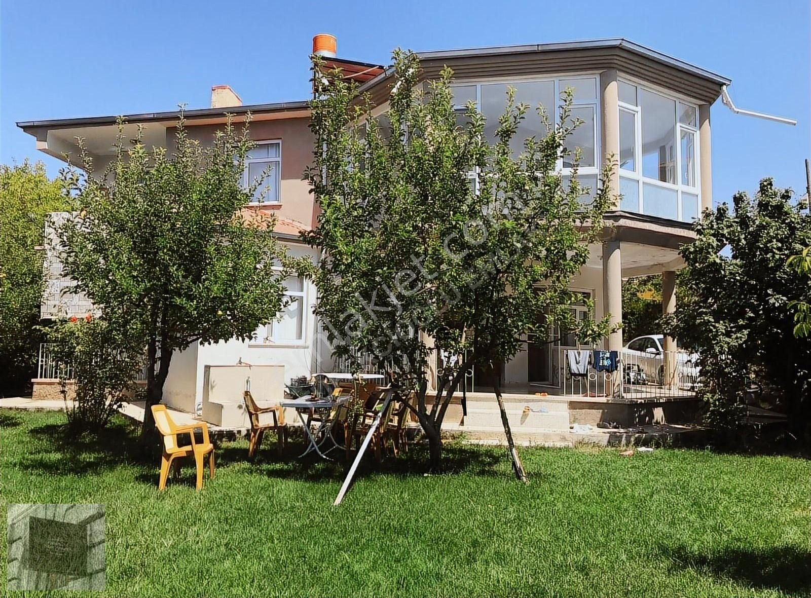Tuşba Mollakasım Satılık Villa TÜFEKCİOGLU EMLAKTAN SATILIK MOLLAKASİM DA 5+1 VİLLA
