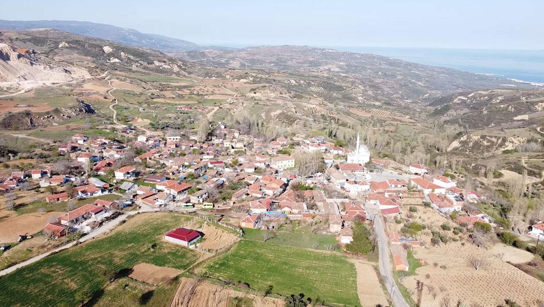 Şarköy Tepeköy Satılık Bağ & Bahçe Bulut Yatırımdan 9.910 M² Deniz Manzaralı Çiftlik Arazisi Ve Üzüm Bağı