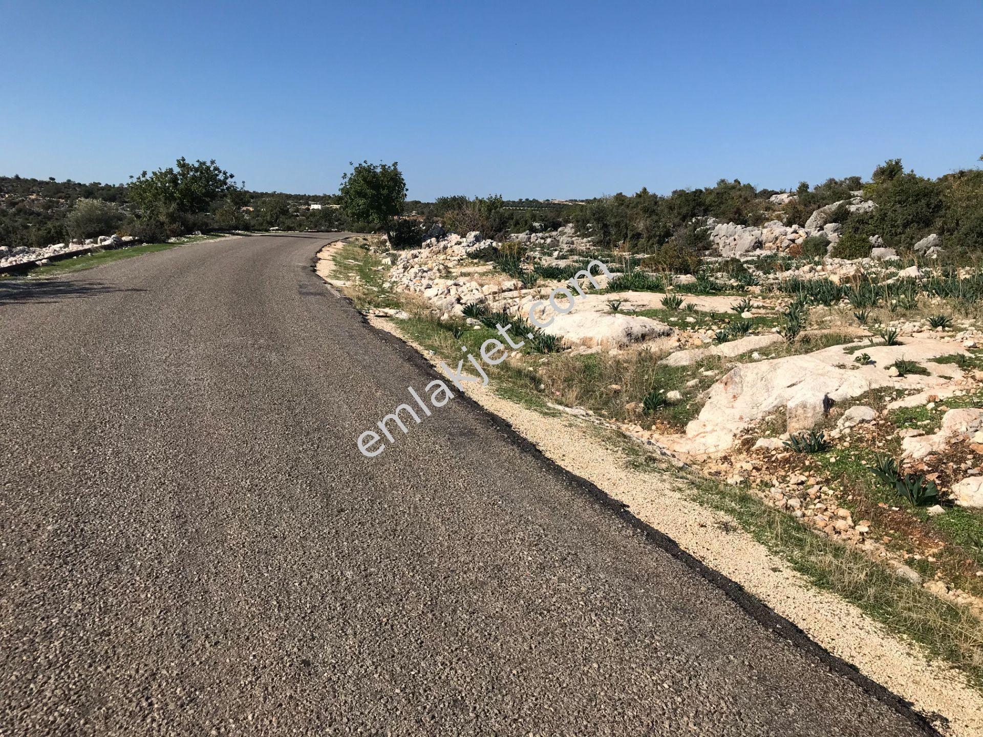 Kızkalesi'nde Mükemmel Deniz Ve Doğa Manzaralı Satılık Arazi - Görsel 4