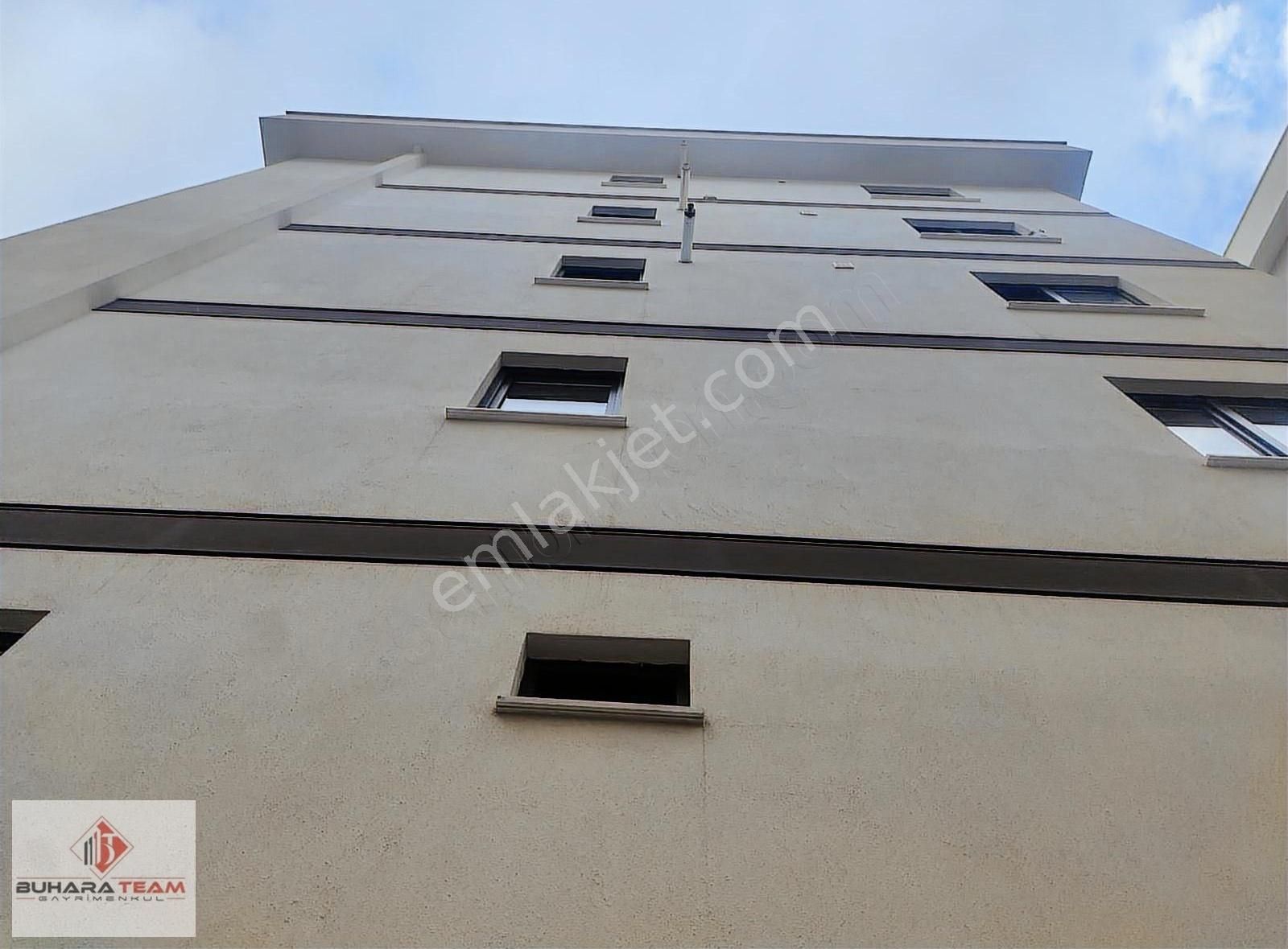 Çekmeköy Çatalmeşe Satılık Daire Alemdağ Çatalmeşe mh Ana cadde yakın satılık 2+1/80m2 Daire