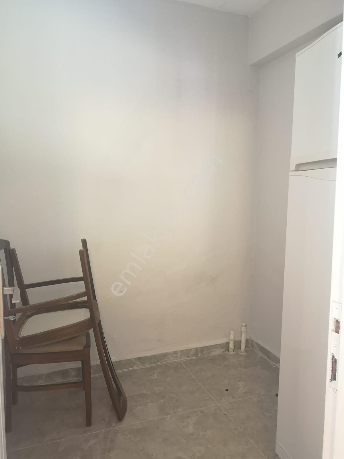 Boyalık Denize Çok Yakın Site İçerisinde Geniş Bahçe Paylı Villa - Görsel 22