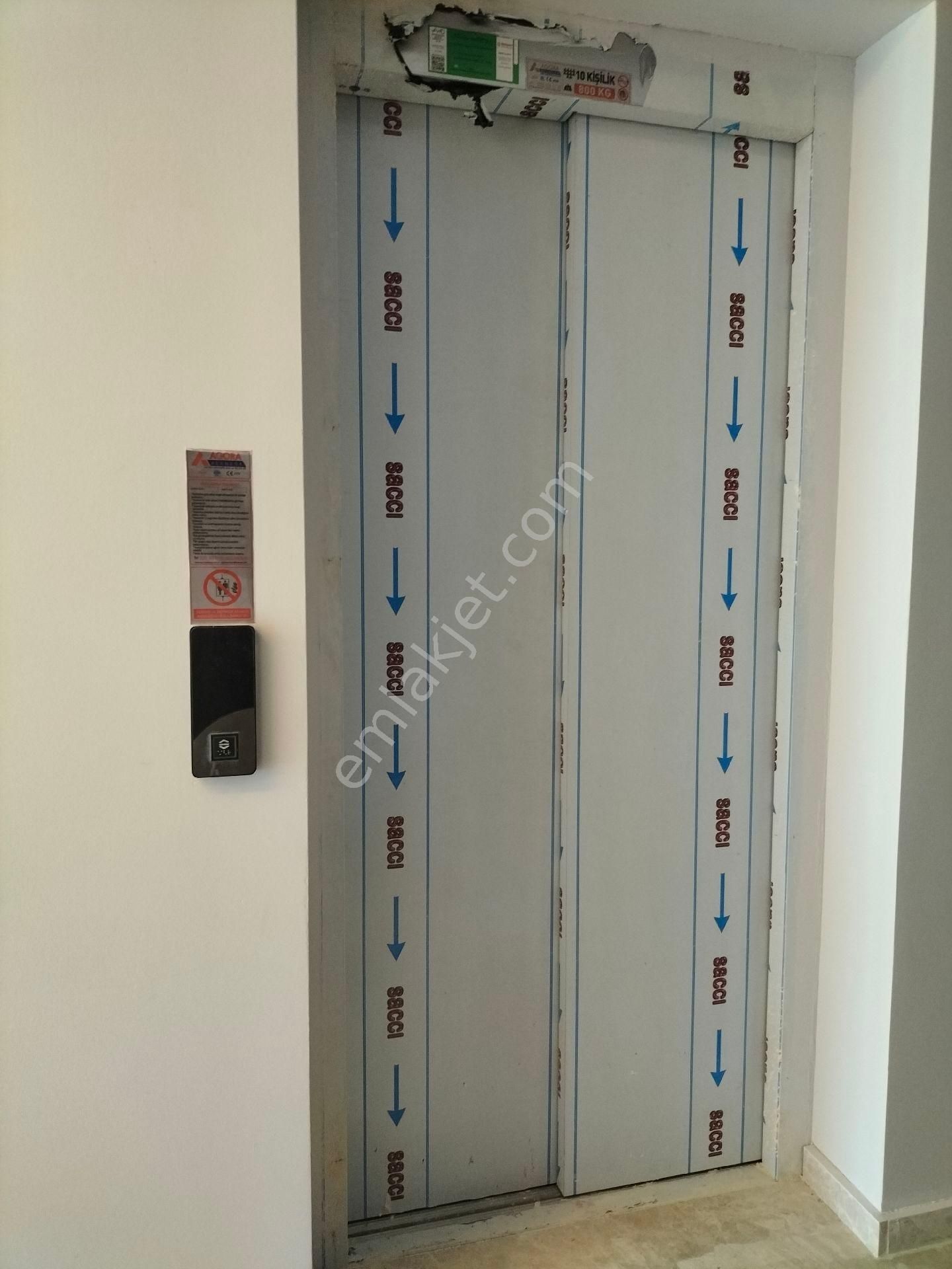 Bornova Doğanlar Da 1+1 Kiralık Lüks Daire - Görsel 5
