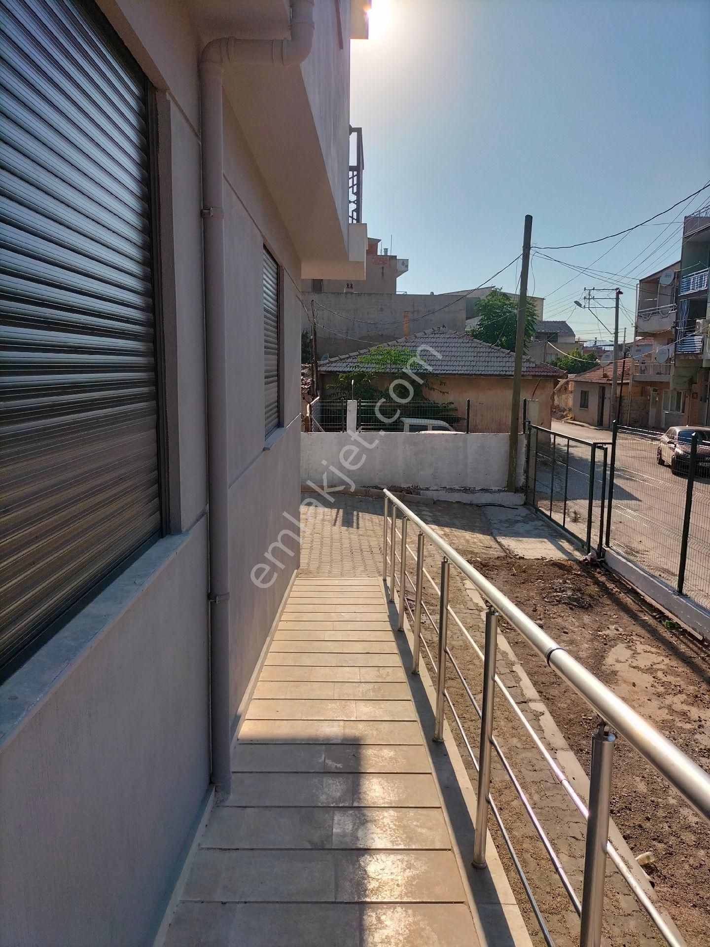 Bornova Doğanlar Da 1+1 Kiralık Lüks Daire - Görsel 8