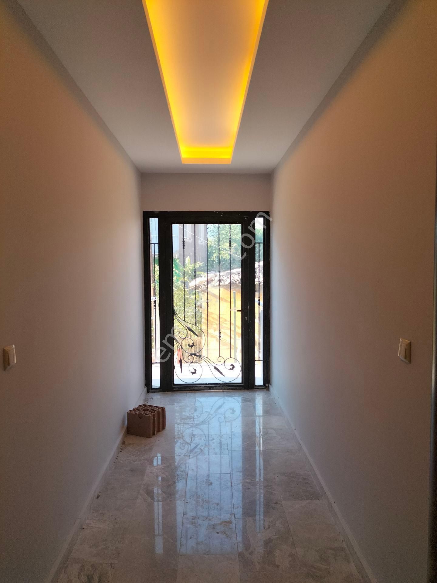 Bornova Doğanlar Da 1+1 Kiralık Lüks Daire - Görsel 7