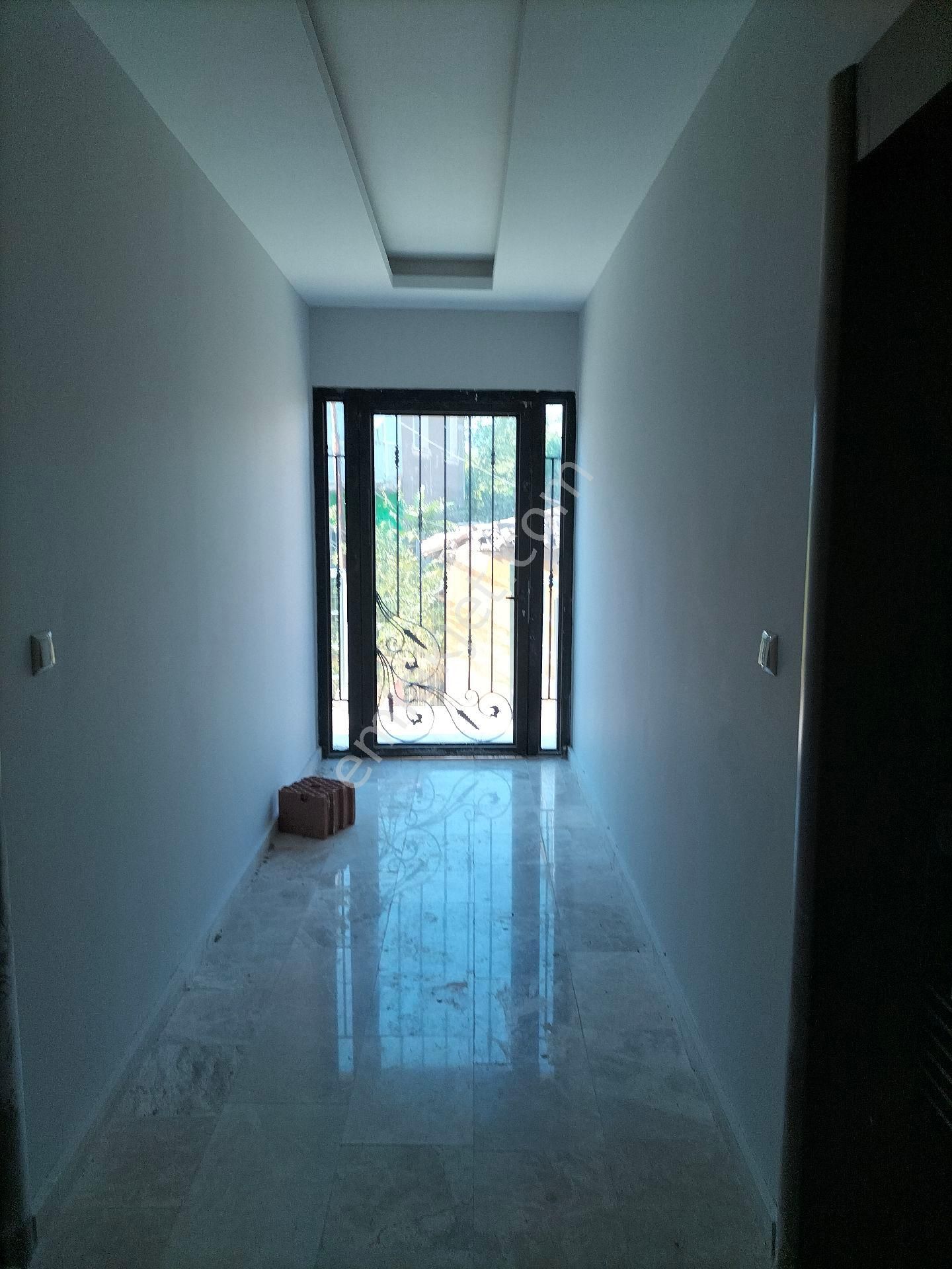 Bornova Doğanlar Da 1+1 Kiralık Lüks Daire - Görsel 6