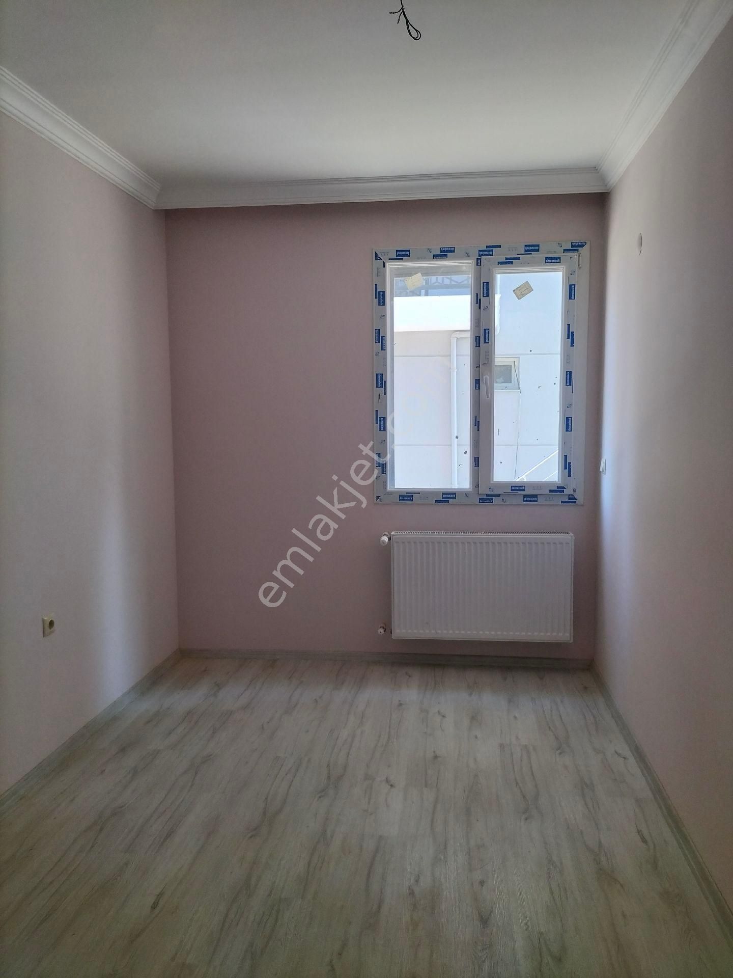 Bornova Doğanlar Da 1+1 Kiralık Lüks Daire - Görsel 3