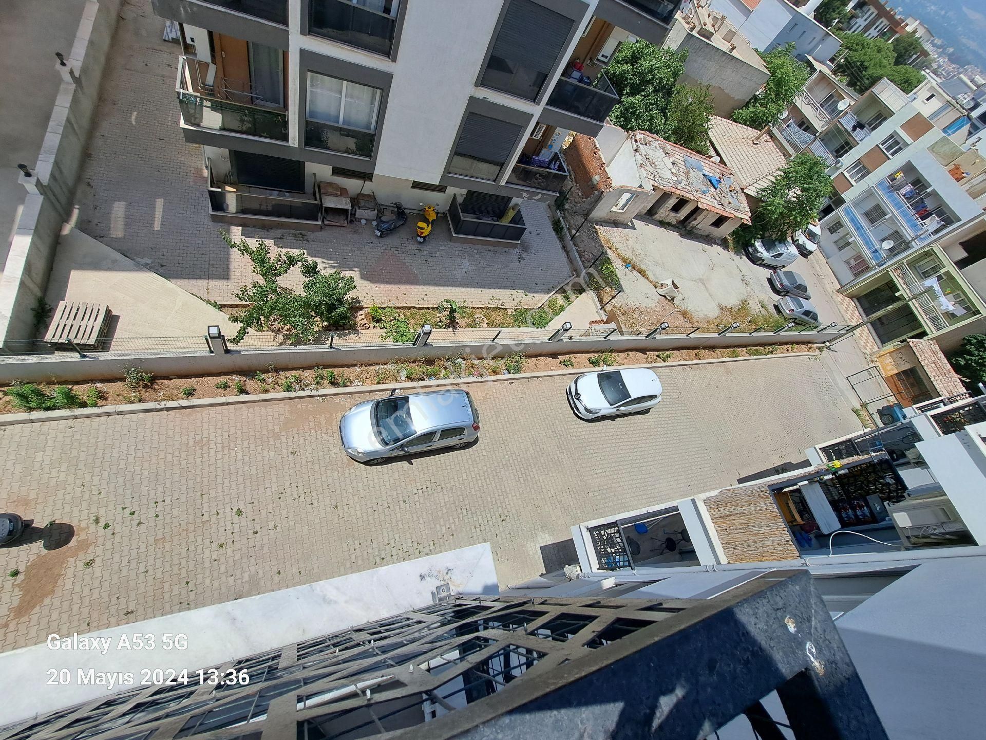 Bornova Doğanlar Da 1+1 Kiralık Lüks Daire - Görsel 23