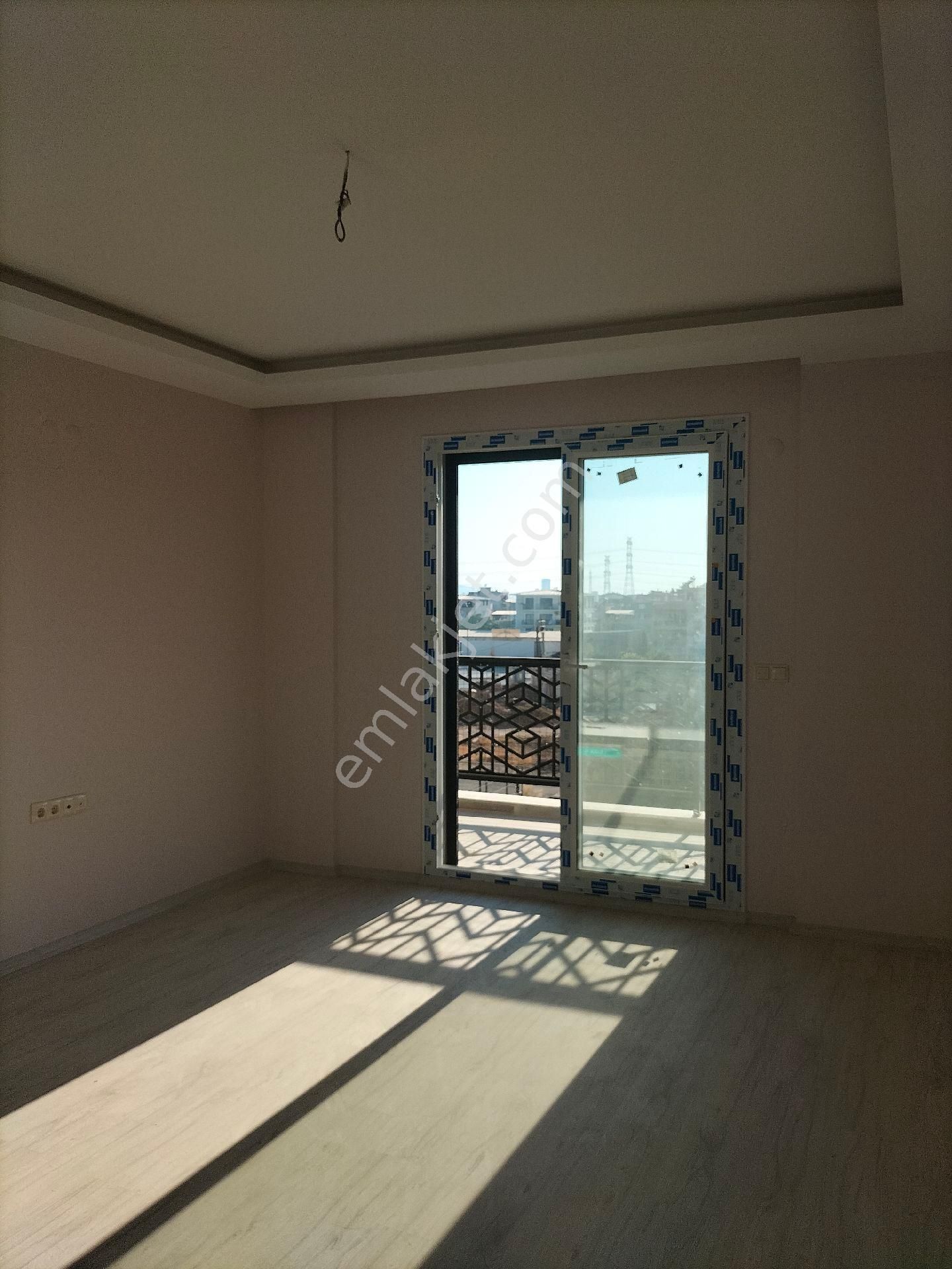 Bornova Doğanlar Da 1+1 Kiralık Lüks Daire - Görsel 12