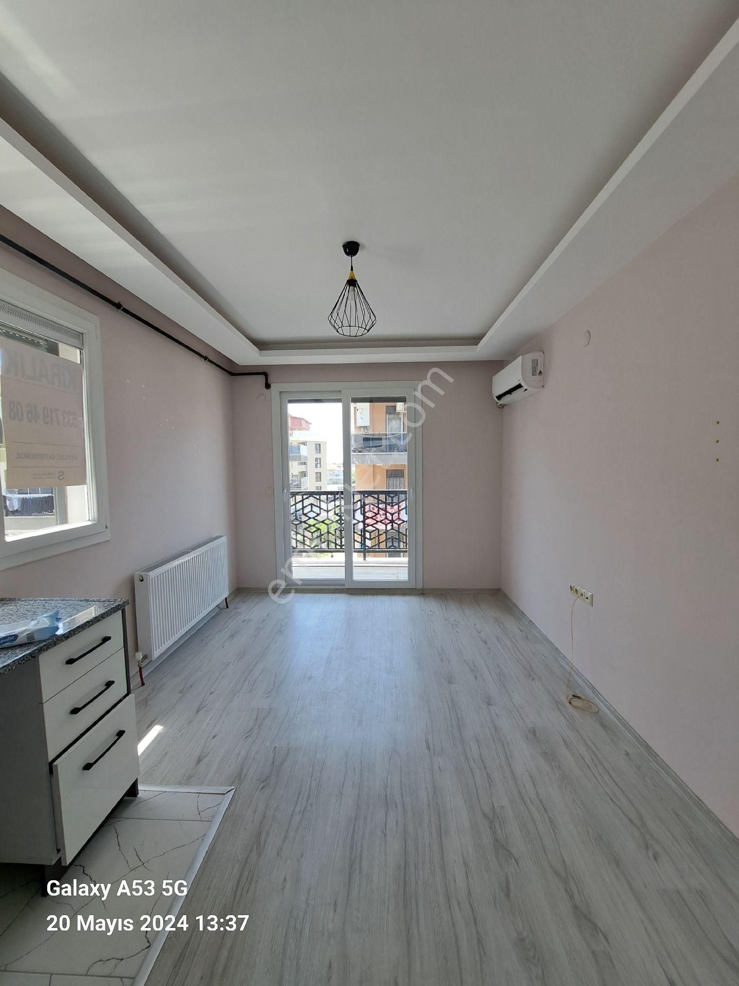 Bornova Doğanlar Da 1+1 Kiralık Lüks Daire - Görsel 14
