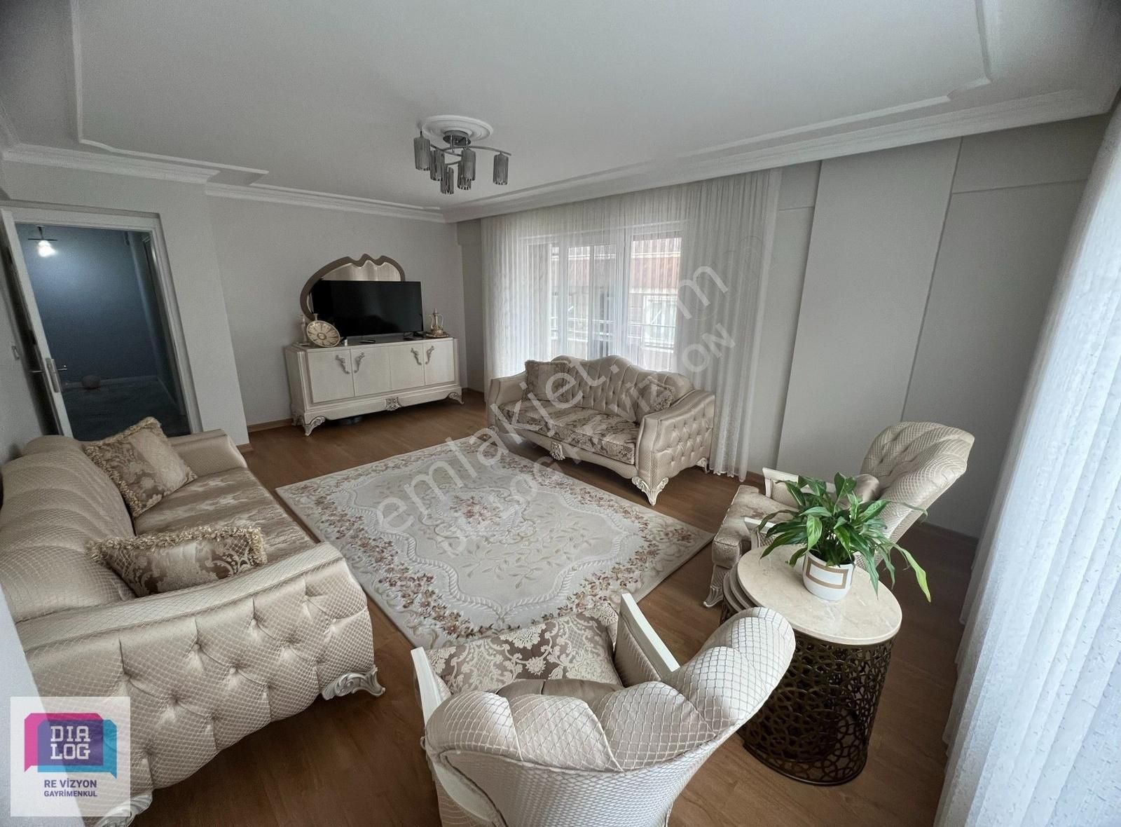 Emlakçıdan Bursa Yıldırım Millet Mahallesi 4+1 Satılık Daire 2.600.000 TL 12021941