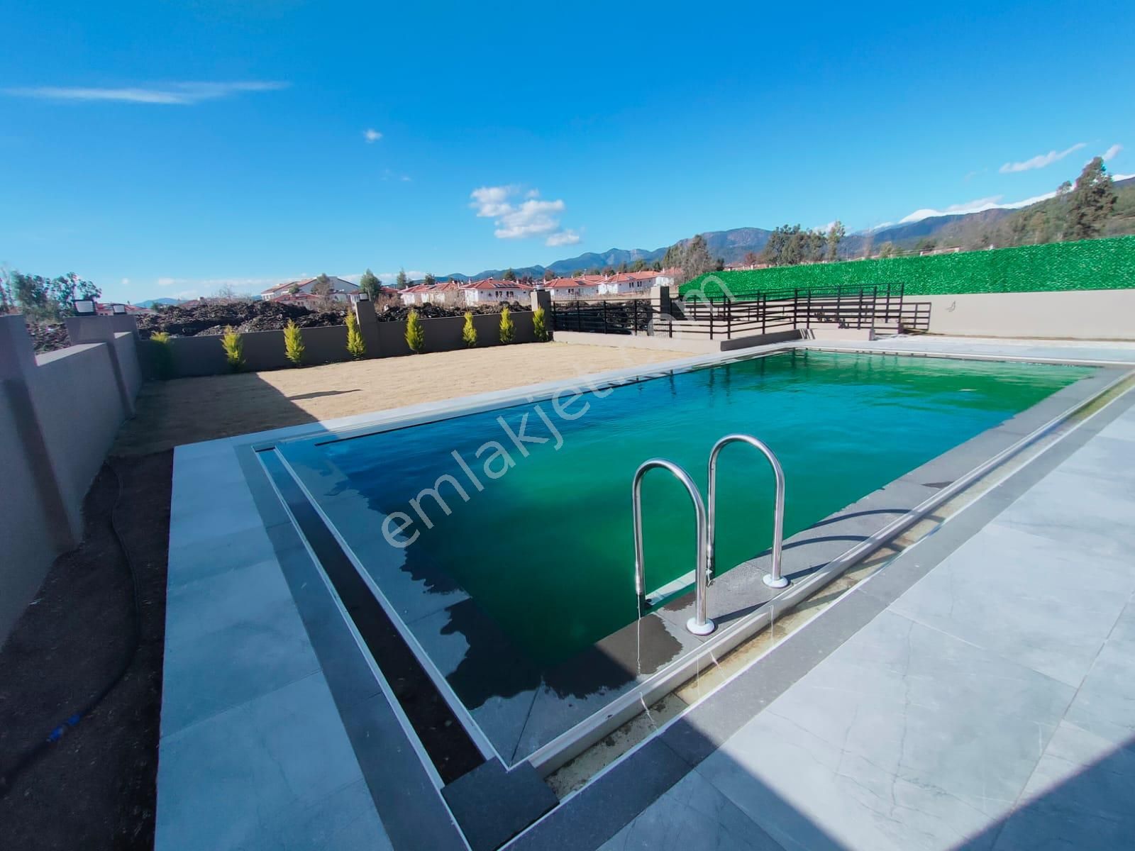 Emlak 48 Çalış Plajında 4+1 Müstakil Villa - Görsel 4