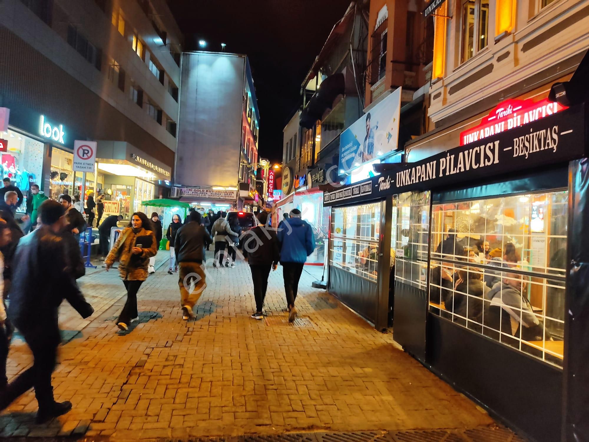 Beşiktaş Sinanpaşa Satılık Dükkan & Mağaza  Beşiktaş' da  650m2 den 16m2 ye Muhtelif m2 ' lerde  Binalar , Dükkanlar Ofisler Satılık
