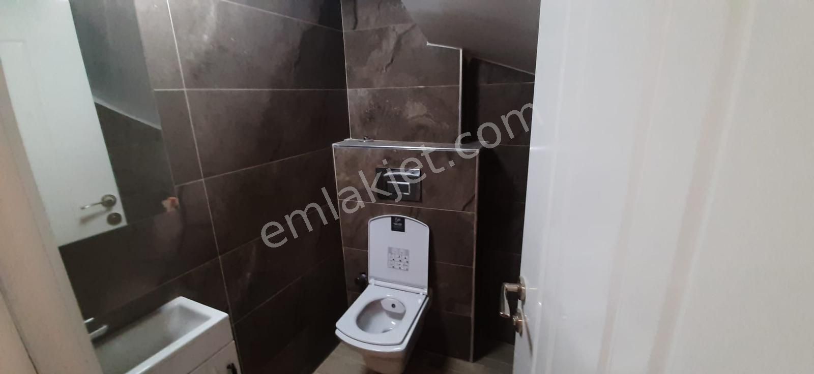 Bornova Evka-3 De Satılık 4+1 Lüks Villa - Görsel 22
