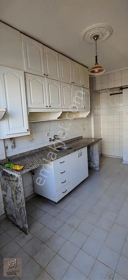 Emlakçıdan Gaziantep Şehitkamil Gazi Mahallesi 3+1 Kiralık Daire 5.350 ...