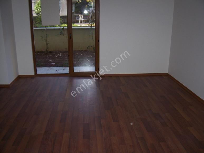 Altıntepe Genç Apt.garajlı Kombili Satılık Lüks Giriş Daire 1+1,65m2. - Görsel 14