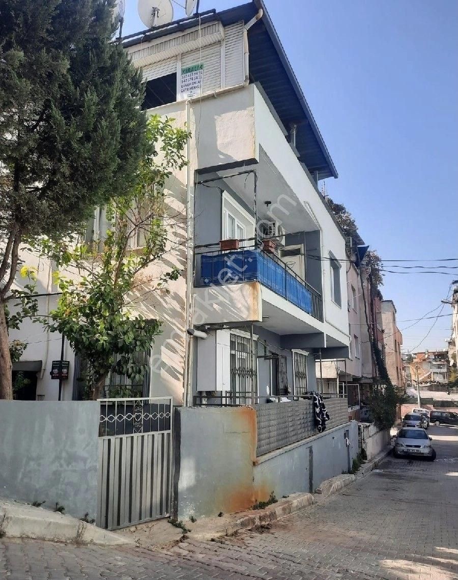 Emlakçıdan İzmir Karabağlar Peker Mahallesi 2+1 Oda Kiralık Daire 3,500 ...