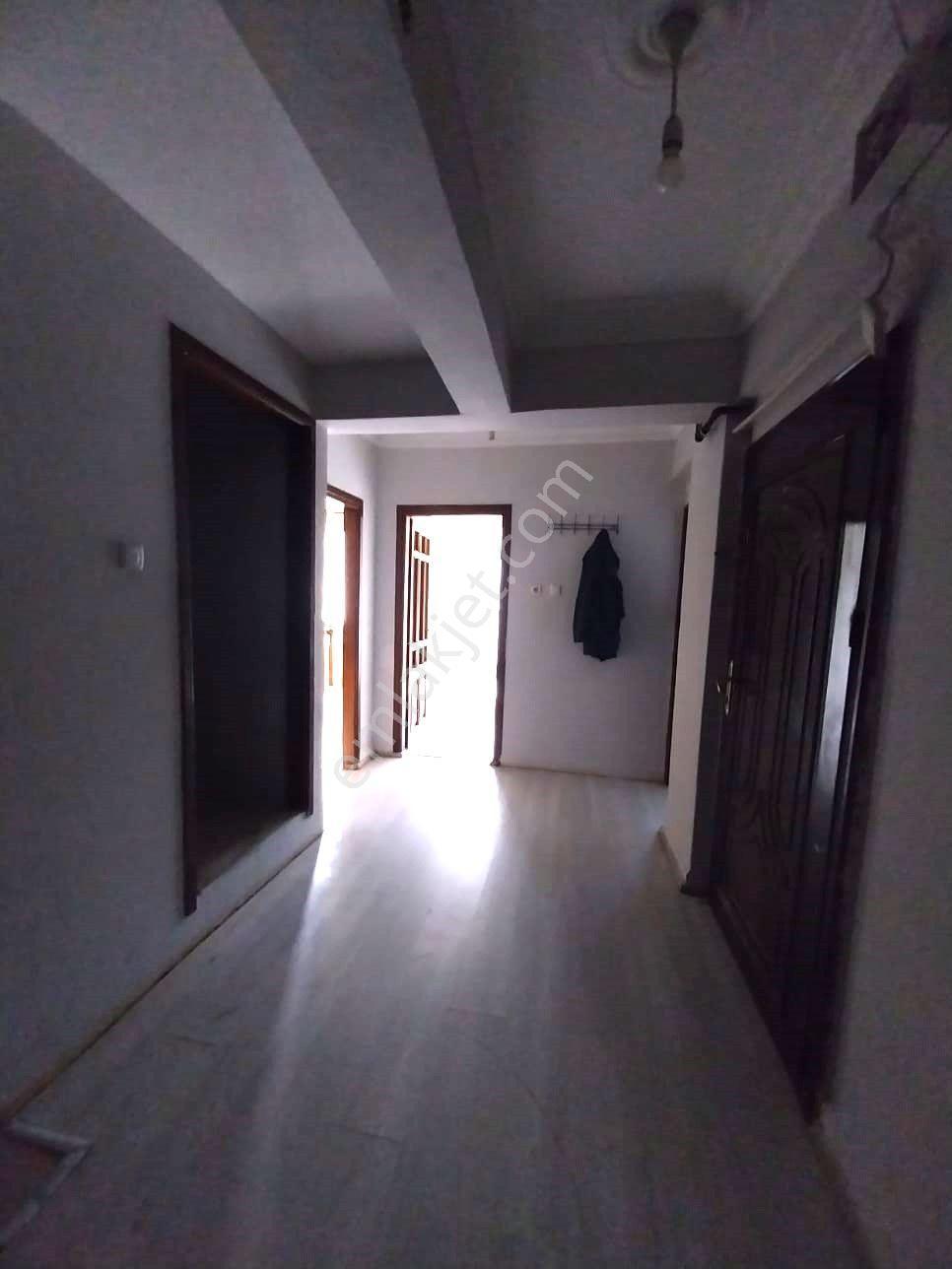 Kocaeli Gölcük Merkez Mahallesi Kiralık 80 M² 2+1 Daire Ofis - Görsel 22