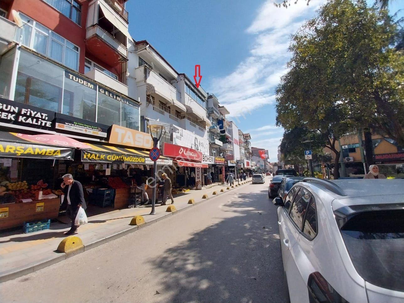 Kocaeli Gölcük Merkez Mahallesi Kiralık 80 M² 2+1 Daire Ofis - Görsel 30