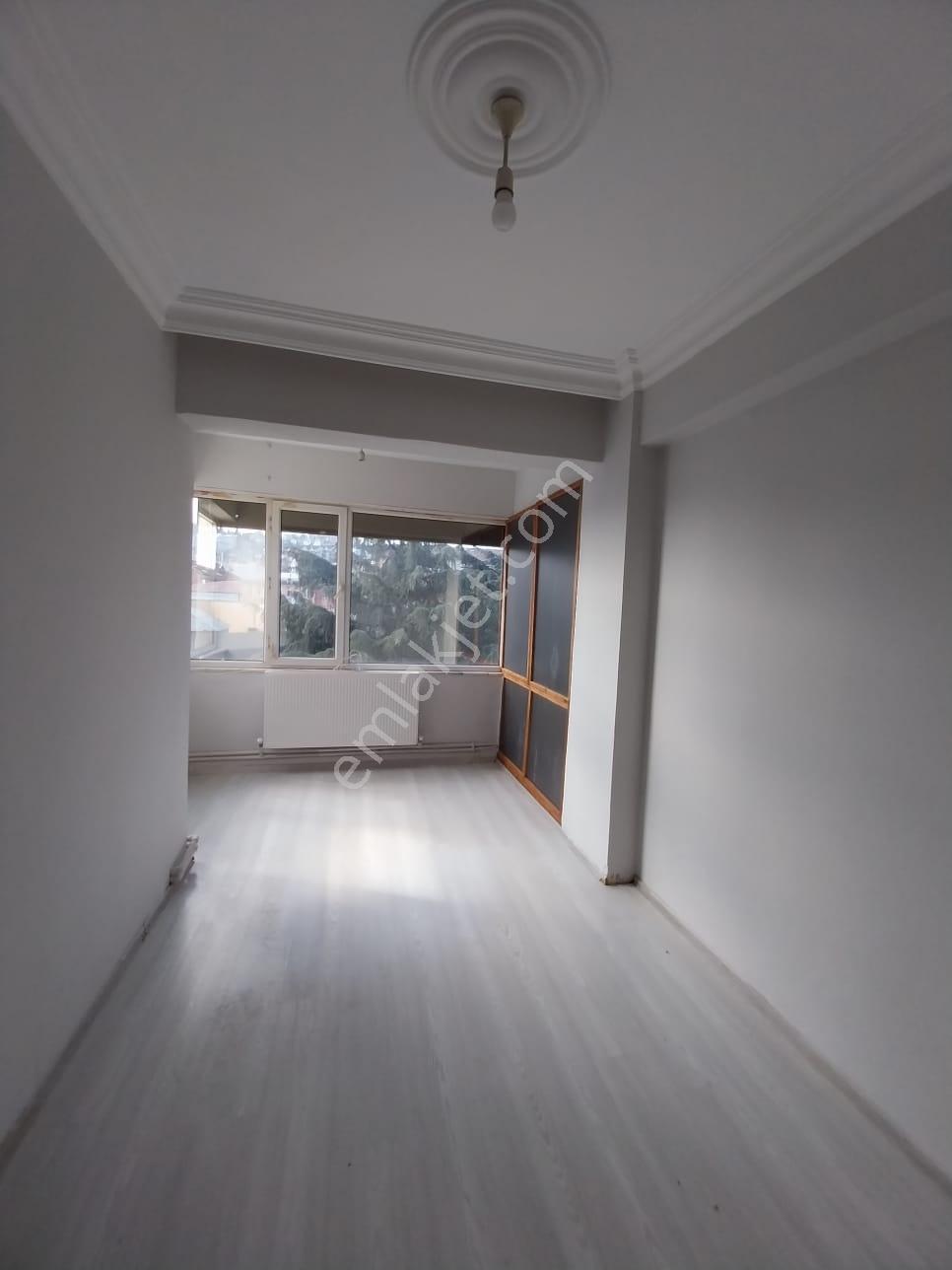 Kocaeli Gölcük Merkez Mahallesi Kiralık 80 M² 2+1 Daire Ofis - Görsel 25
