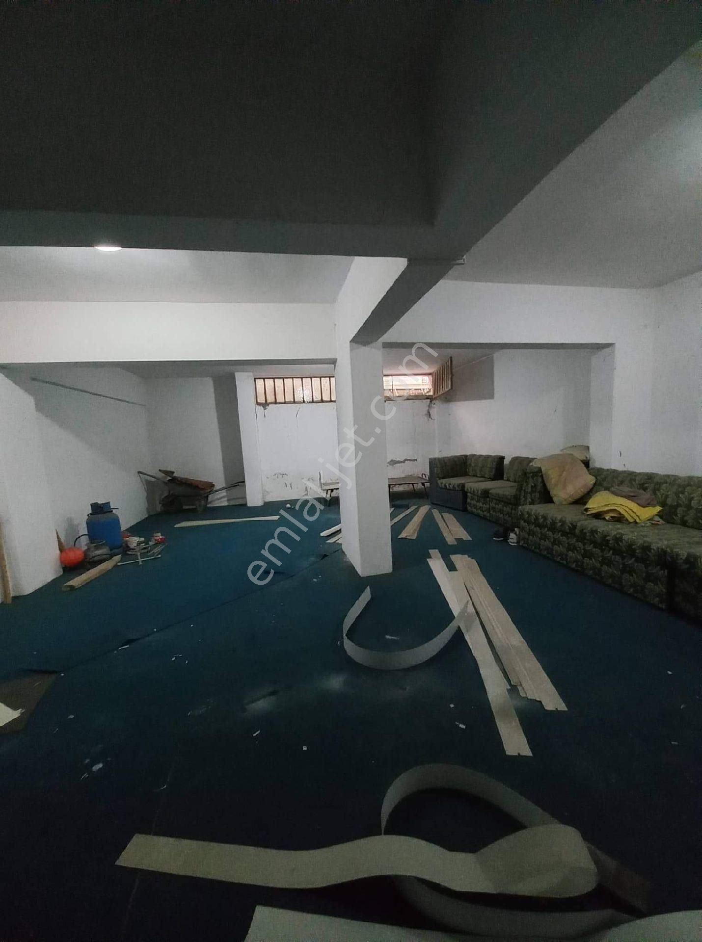 https://imaj.emlakjet.com/listing/12140553/15A557C2AC338CBB6B88E1EC8E6AD69012140553.jpeg