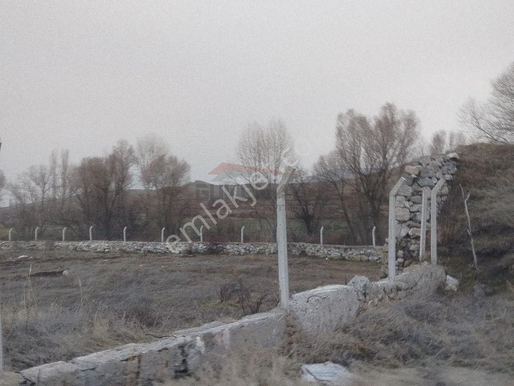 Güvenay - Çorum Alaca Kavşağı İlerisi Tarhan Civarında 8 Dönüm Çiftlik - Görsel 48