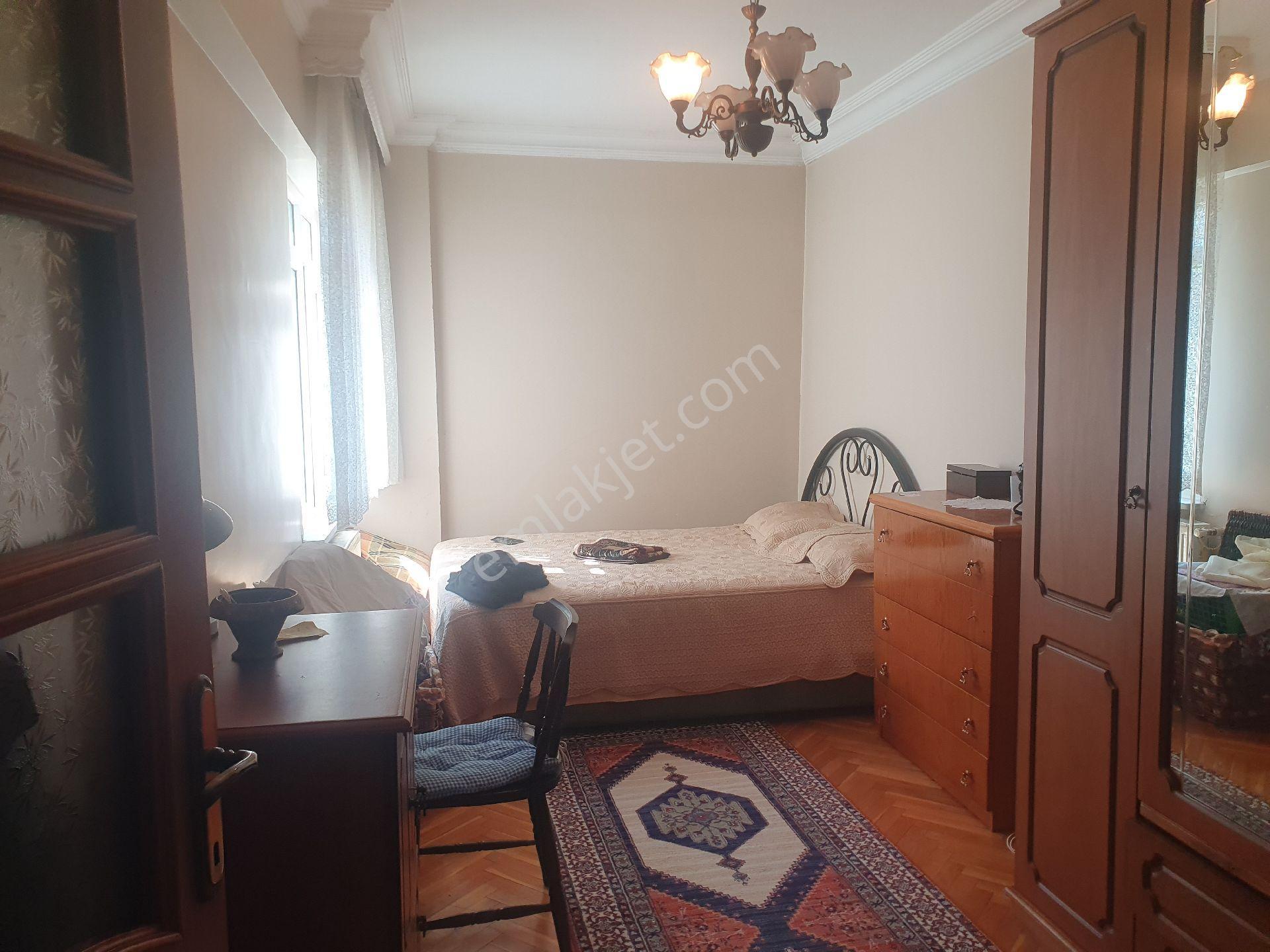 Eyüpsultan İslambey'de Teraslı Ve Şömineli 6+1 Daire - Görsel 32