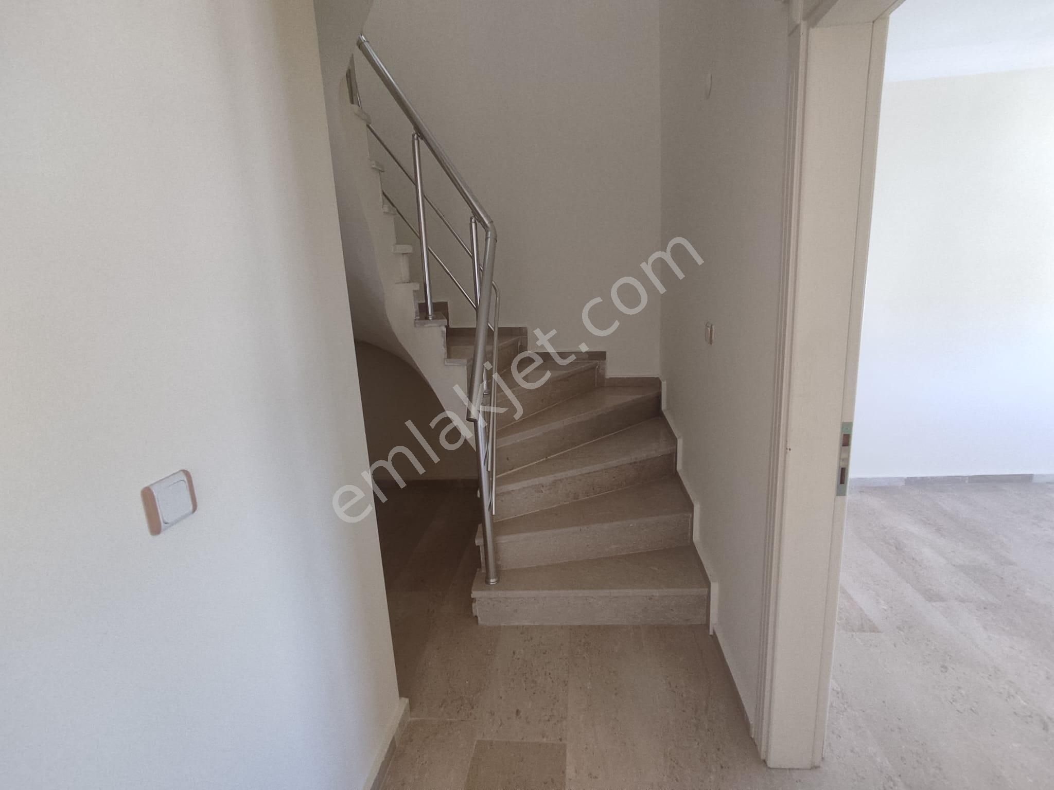 Alanya Mahmutlar Mah.denize 500 Mt.satılık 4+1 Dubleks Daire - Görsel 13