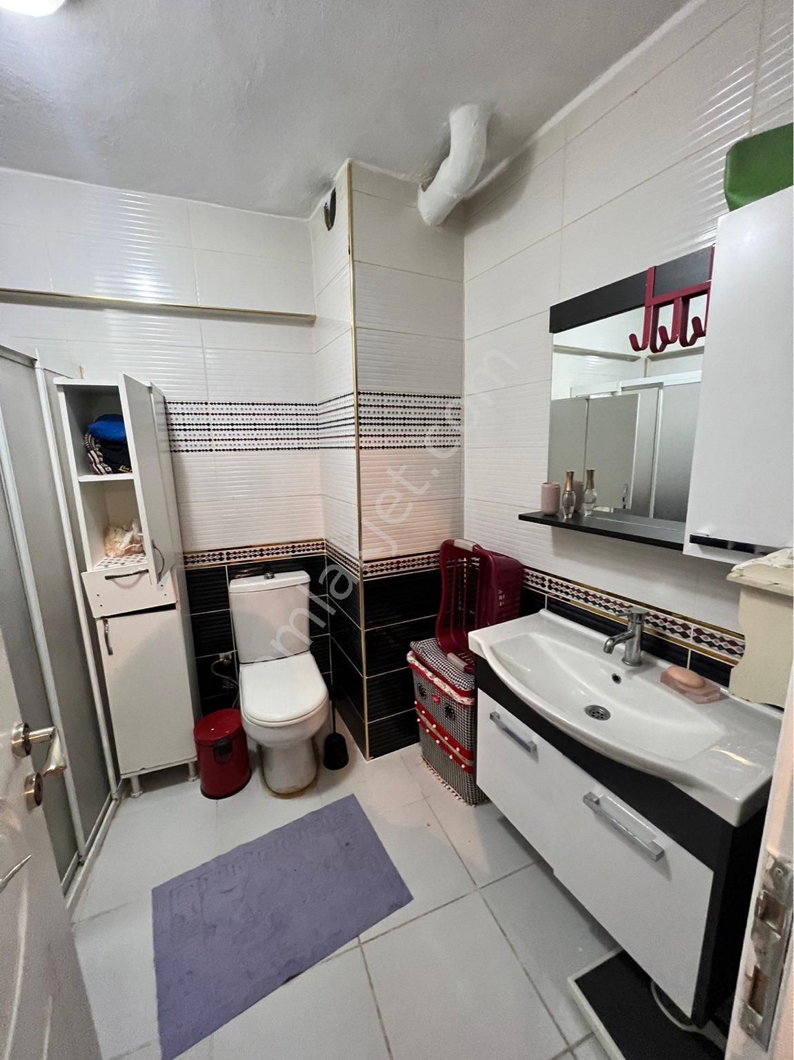 Saim Gencay Gayrimenkulden Gemlik Halitpaşa Mevkiinde Eşyalı Kiralık Daire - Görsel 12