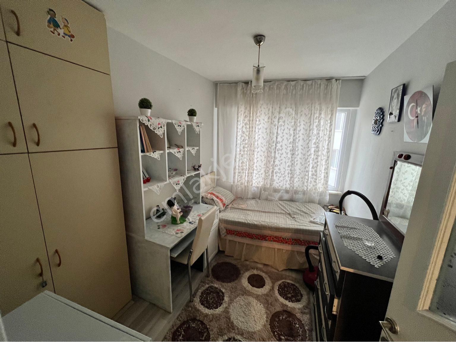 Saim Gencay Gayrimenkulden Gemlik Halitpaşa Mevkiinde Eşyalı Kiralık Daire - Görsel 5