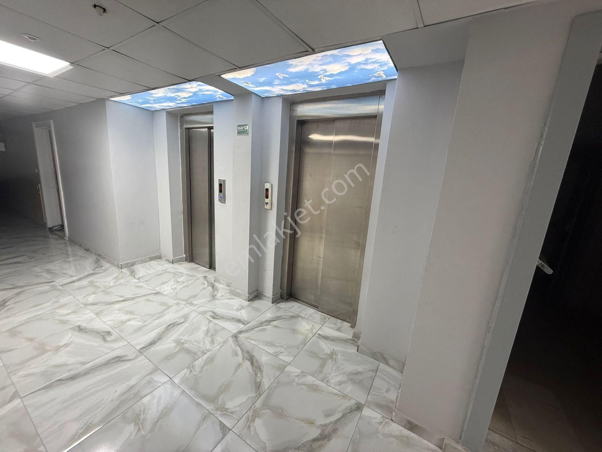 Beyli̇kdüzü Türkbükü Resi̇dence De E5 E 5 Dk Lux Eşyali 1+0 - Görsel 4