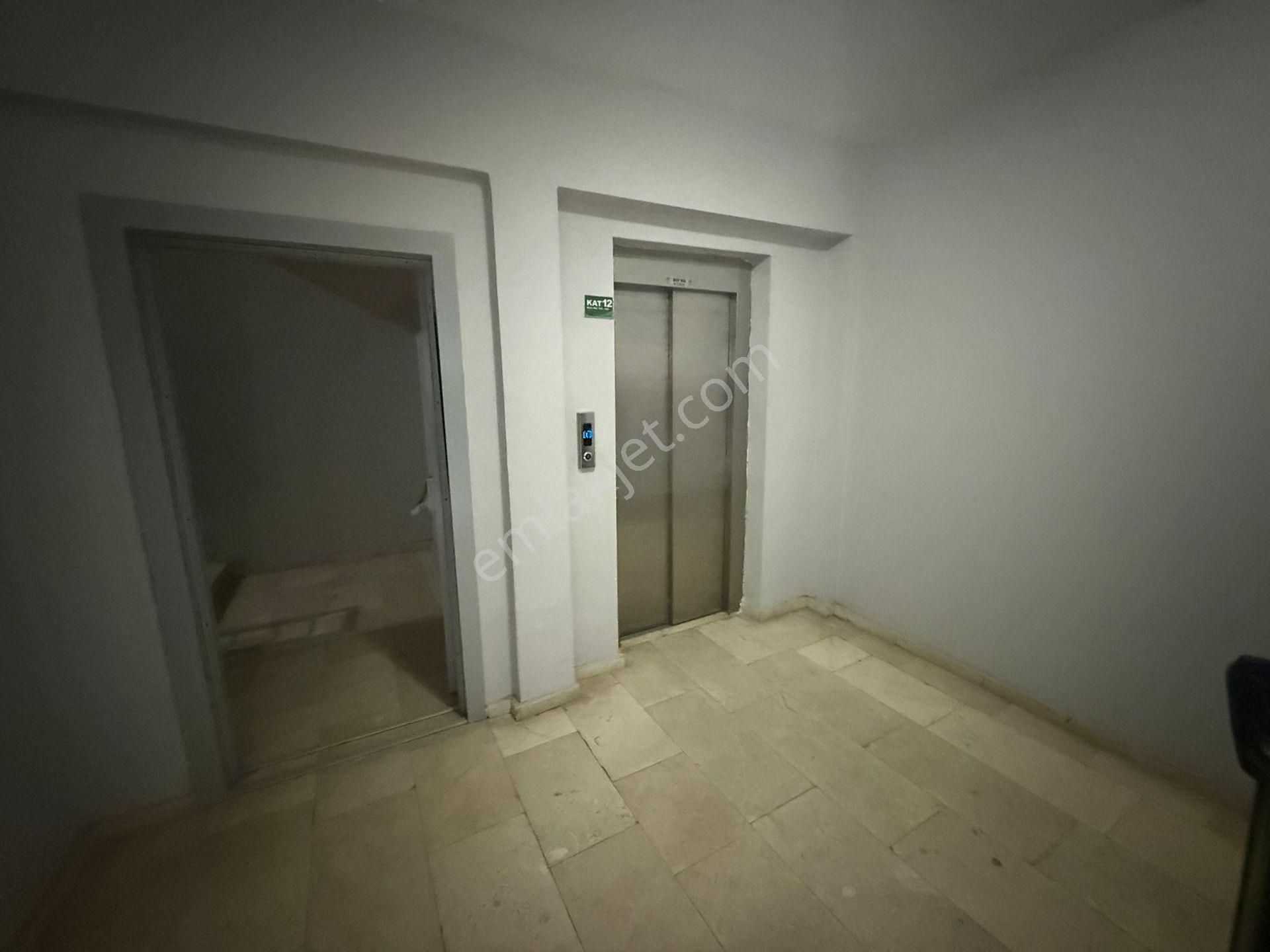 Beyli̇kdüzü Türkbükü Resi̇dence De E5 E 5 Dk Lux Eşyali 1+0 - Görsel 8