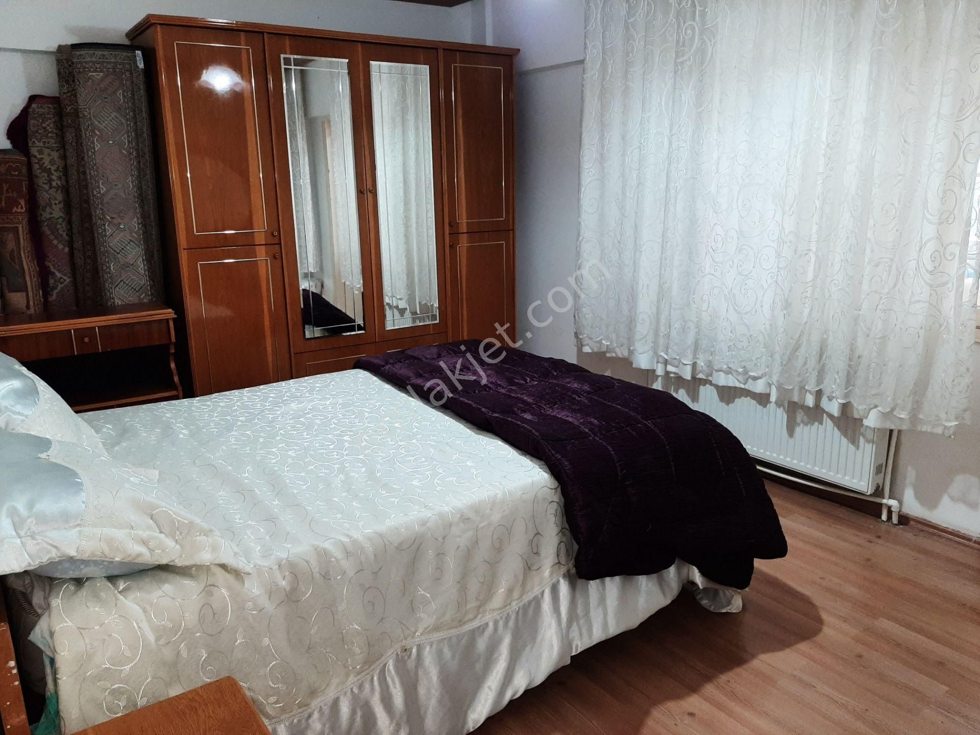 Çınarcık Taşliman Satılık Daire  YALOVA ÇINARCIK TAŞLİMANDA SATILIK 3+1 EŞYALI GİRİŞ KAT DAİRE