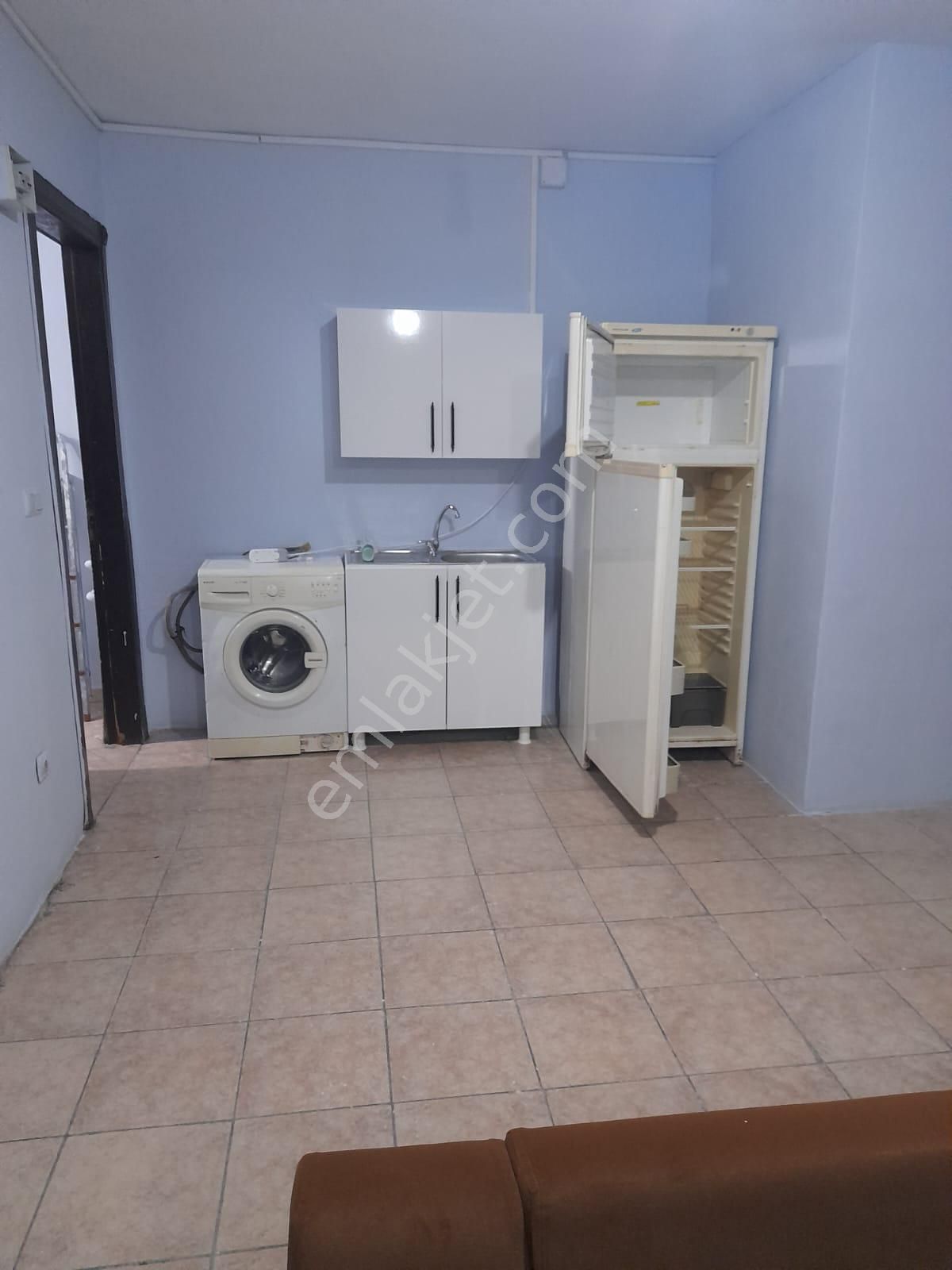 Adana Seyhan Esyali Kiralik Daire Çarşi Merkezde Olup İlk Gelen Tutar Hayirli Ve Uğurlu Olsun - Görsel 6