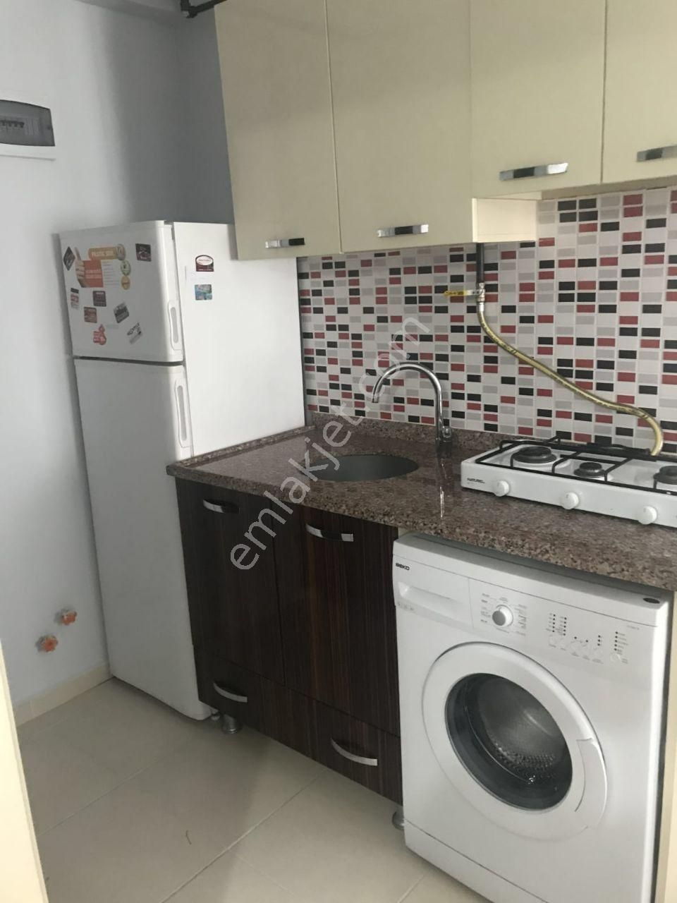 Üniversite Mah'de Satılık Eşyalı Apart - Görsel 12