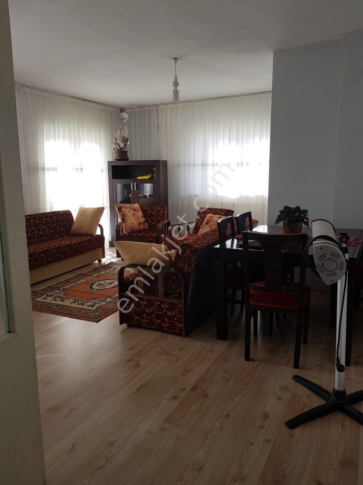 Adapazarı Karaman Satılık Daire  KARAMAN HASTANE YANINDA 3+1 ARA KAT SATILIK DAİRE