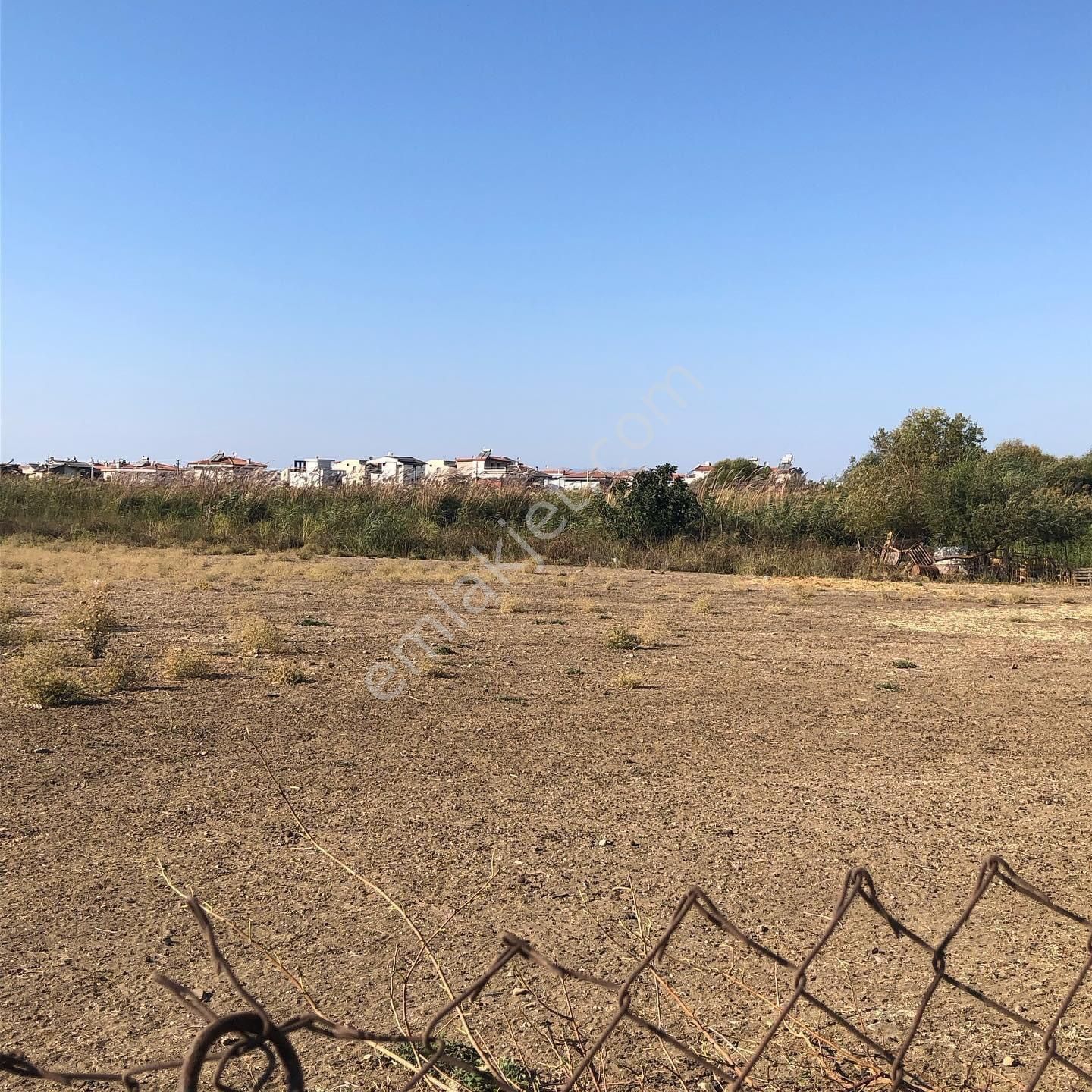 Güzelçamlı Sahil Bölgesinde Satılık Villa Arsası - Görsel 2