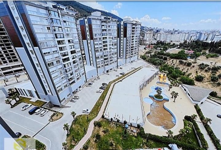 Onikişubat Gedemen Satılık Daire GERMENICAPARK TA ACIL SATILIK TAKASA ACIK DEGIL