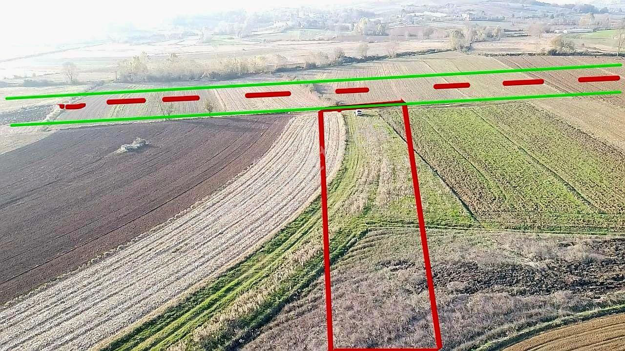 Kandıra Süllü Satılık Tarla KANDIRA SÜLLÜ MAH.DE 2 ADET PARSELİMİZ 3400 M2 ACİL SATILIKTIR