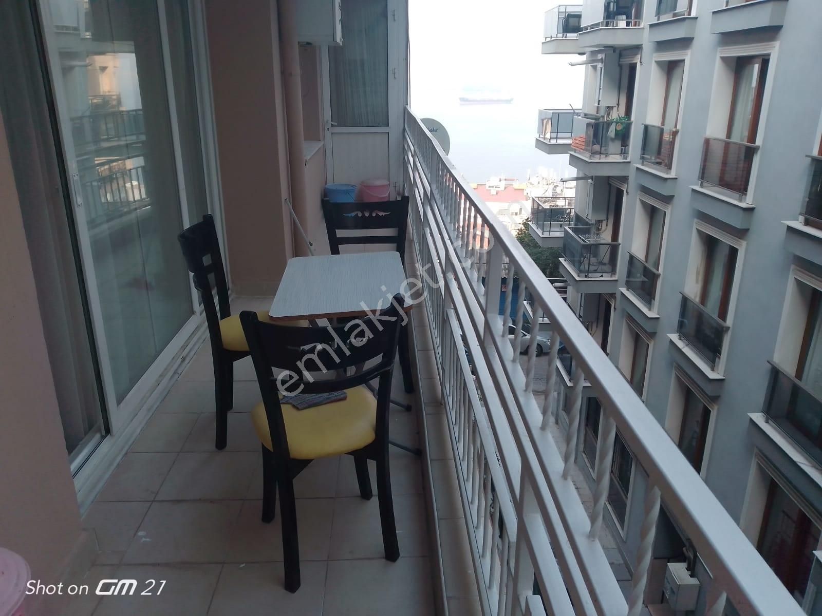 Şehit Nihatbey Caddesinde 3+1 Arakat Doğalgazlı Bakımlı - Görsel 3