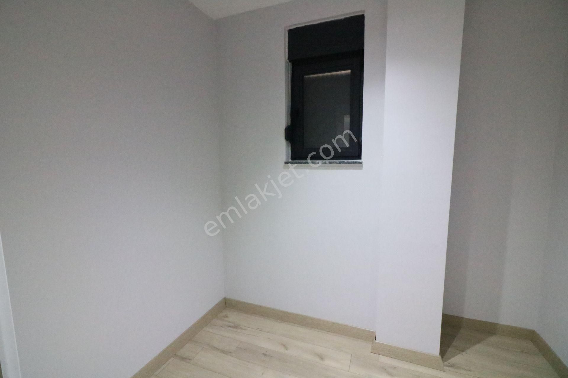 Nuray Ayhan'dan Site İçinde Havuzlu Kapalı Otoparklı Satılık 7+2 Lüx Villa - Görsel 24