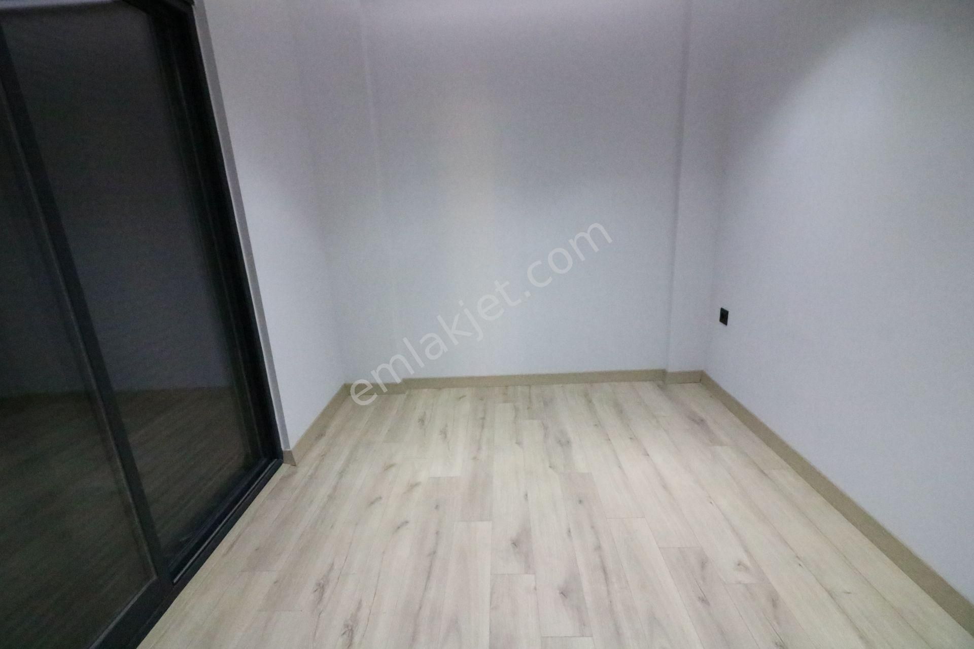 Nuray Ayhan'dan Site İçinde Havuzlu Kapalı Otoparklı Satılık 7+2 Lüx Villa - Görsel 20