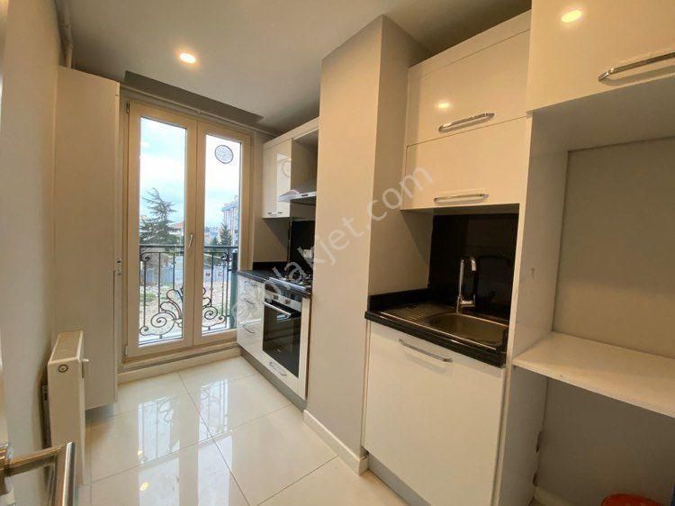 İndirli Caddesinde 3+1 Daire - Görsel 18