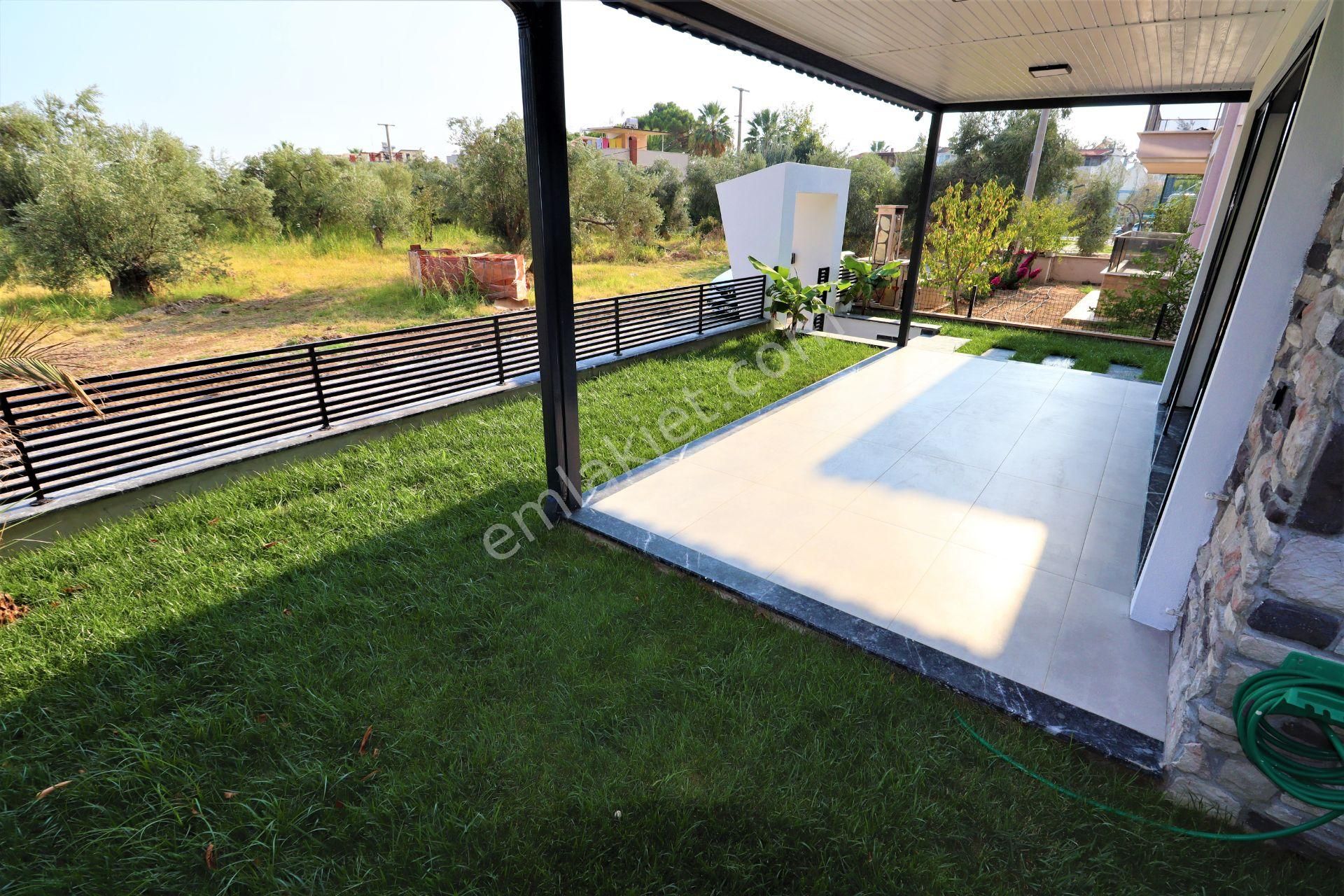 Altınoluk Ta Denize Sıfır Satılık 5+2 Ultra Lüks Villa - Görsel 8