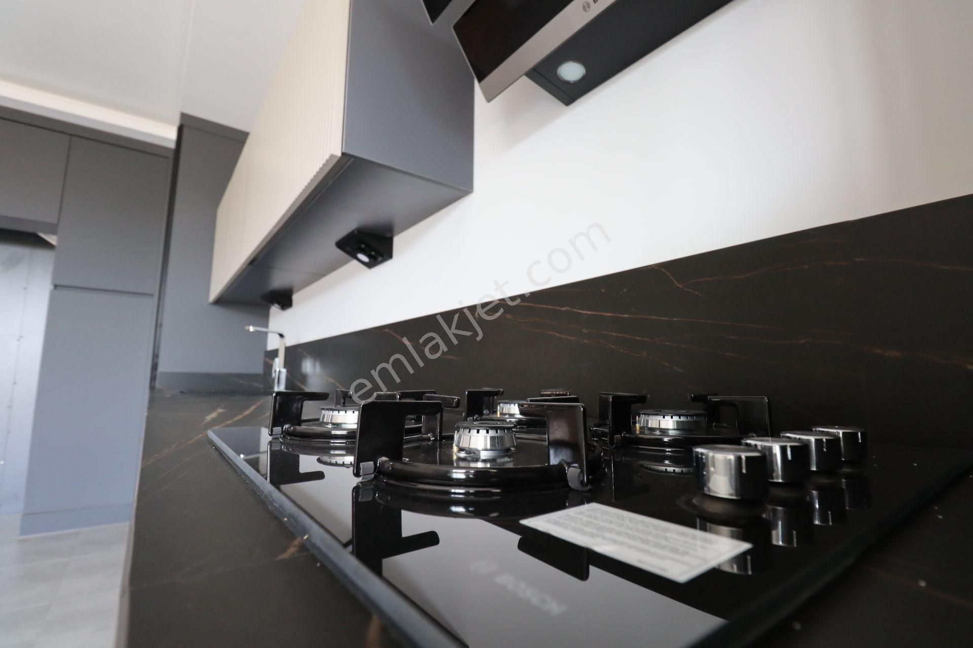 Altınoluk Ta Denize Sıfır Satılık 5+2 Ultra Lüks Villa - Görsel 20