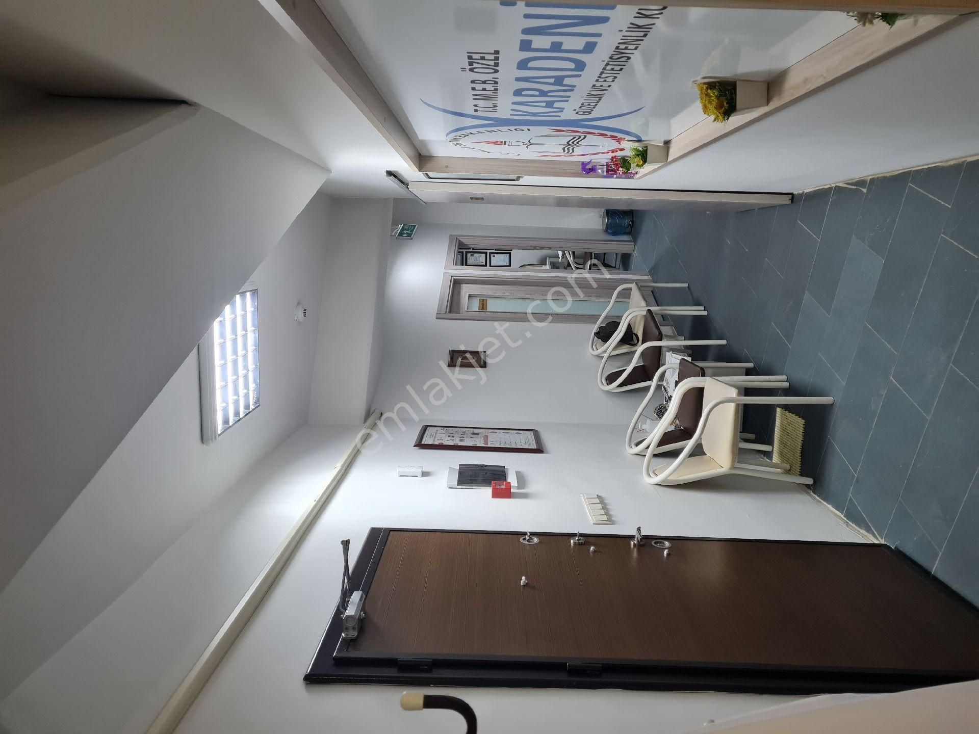 Trabzon Merkez Meydanda Toplam 315 M2 Galeri Katlı 3 Ayrı Tapulu Ofis Satılık - Görsel 22